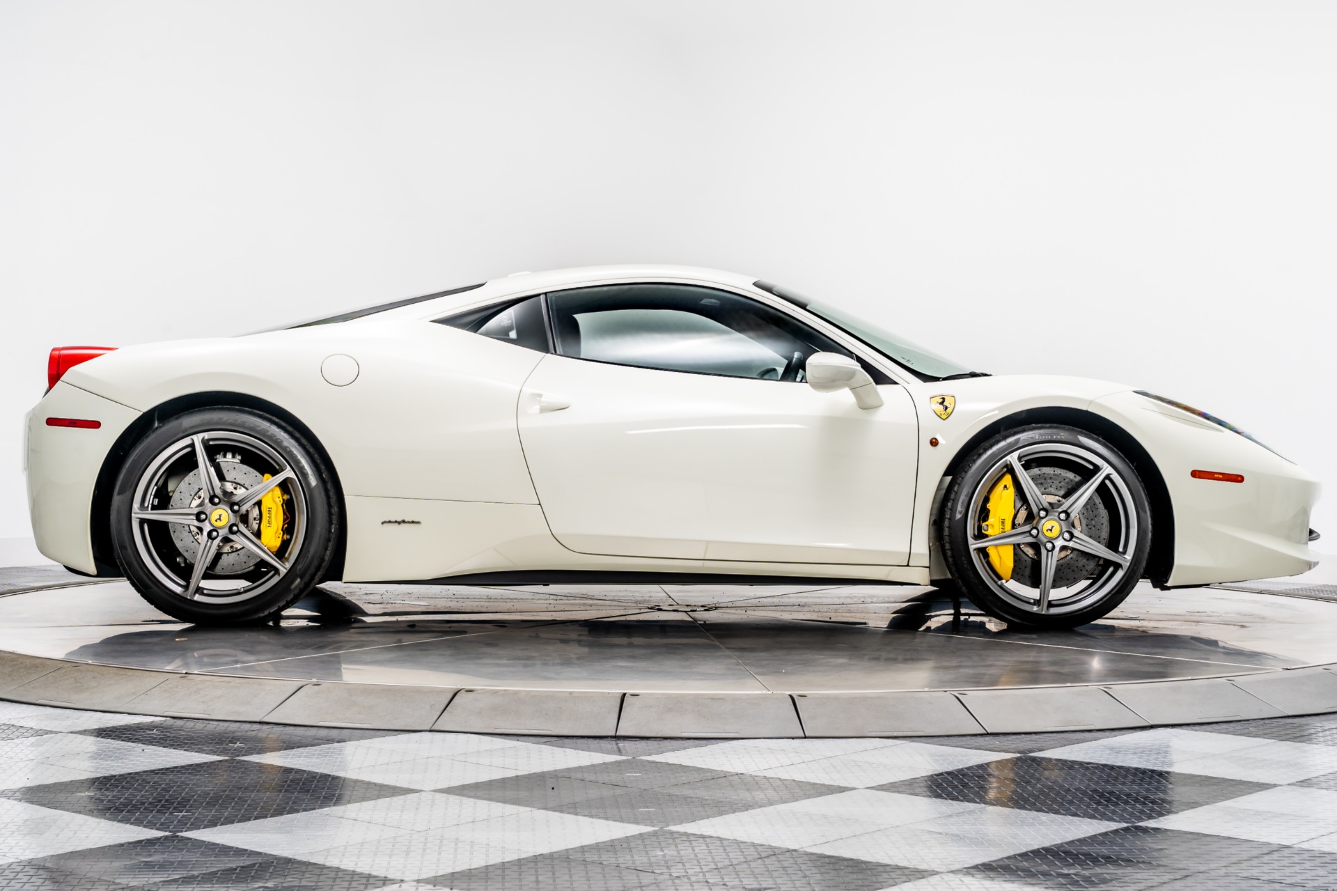 値下げ！Ferrari クリスタル Used 2013 Ferrari 458 Italia For Sale (Sold) | Marshall