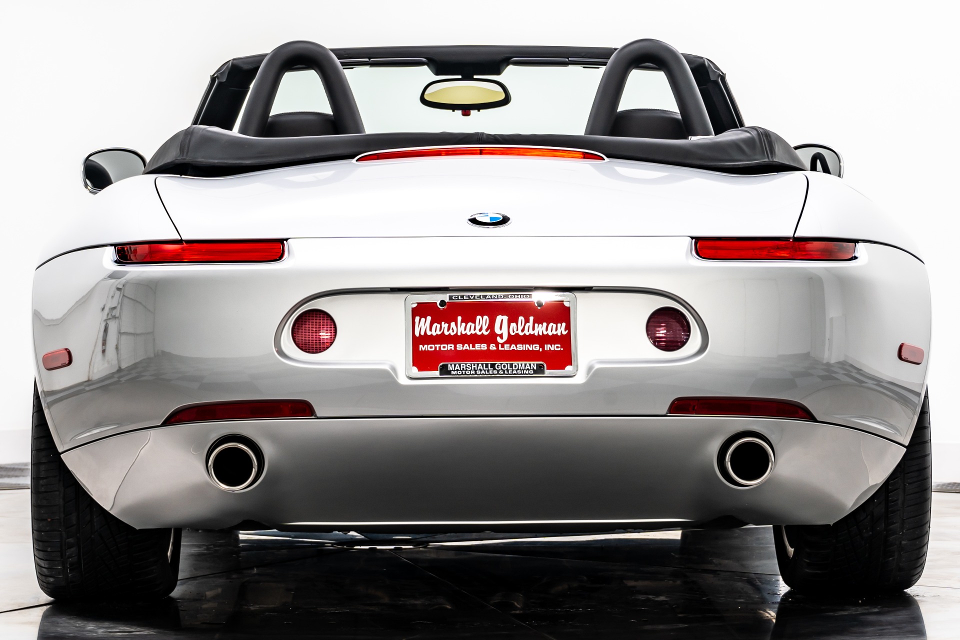 マイスト　BMW Z8 Maisto BMW Z8 Unboxing and Quick Review (Scale 1/24) - YouTube