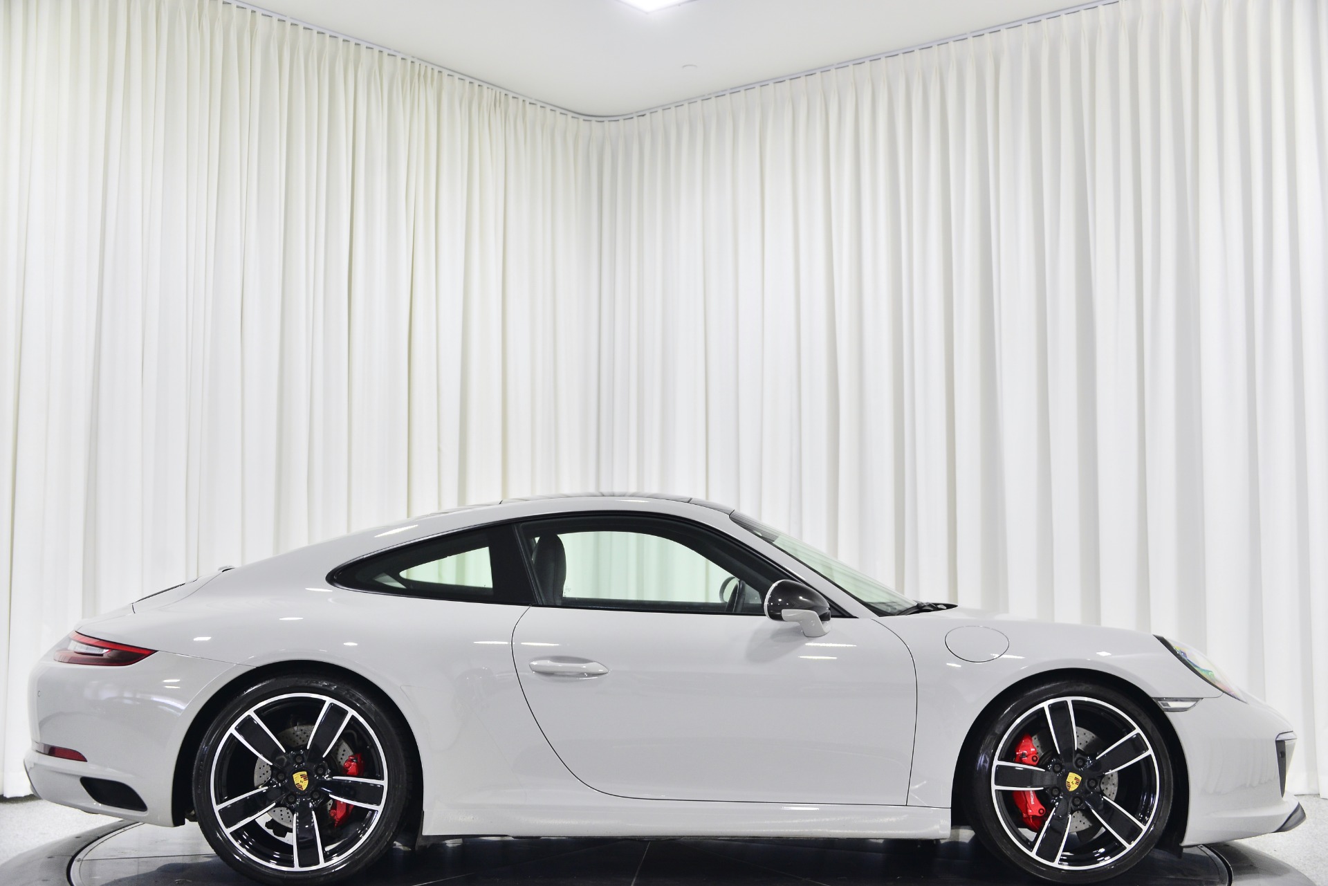 2018 porsche 911 carrera s for sale discount