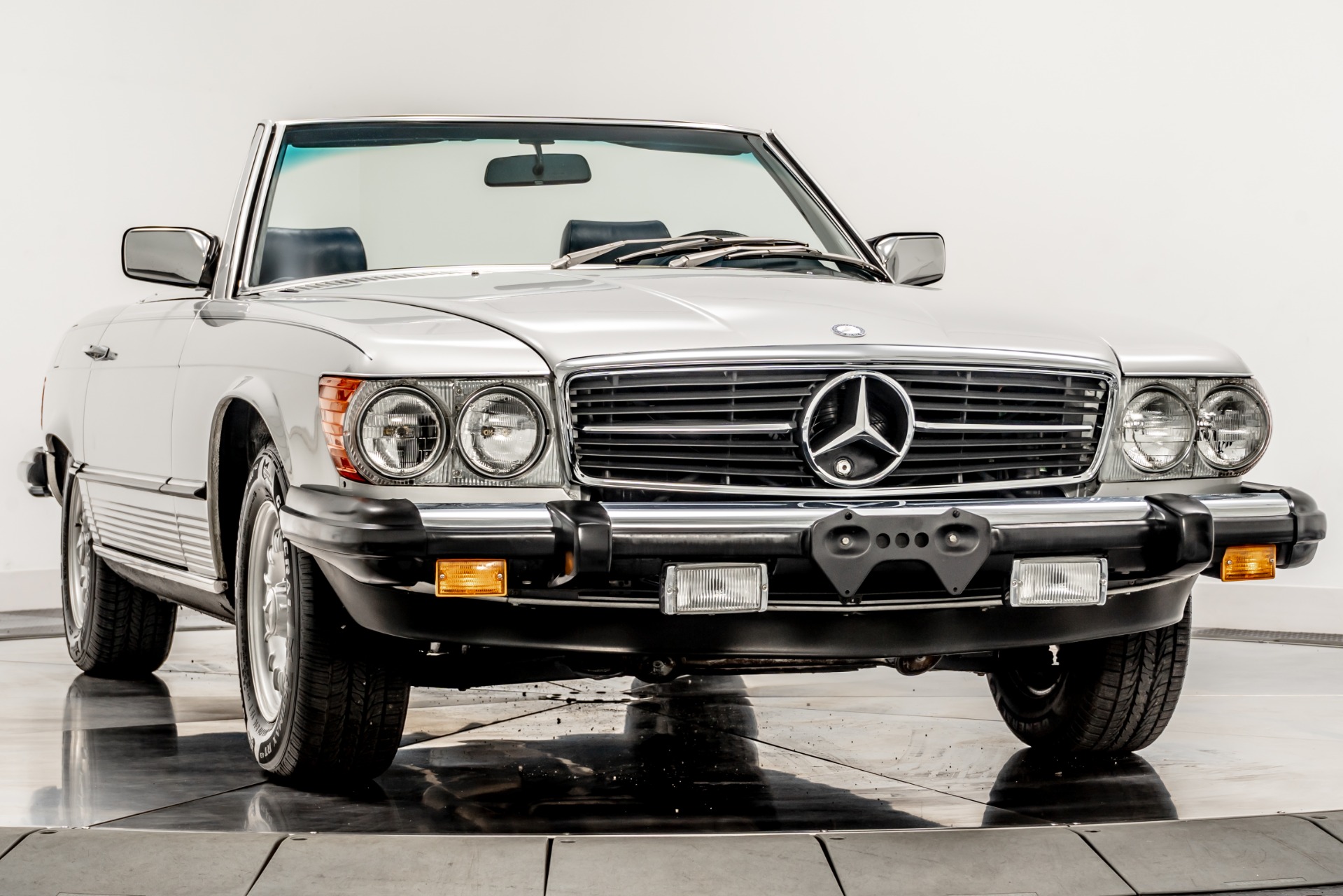 1980 Mercedes Benz Convertible