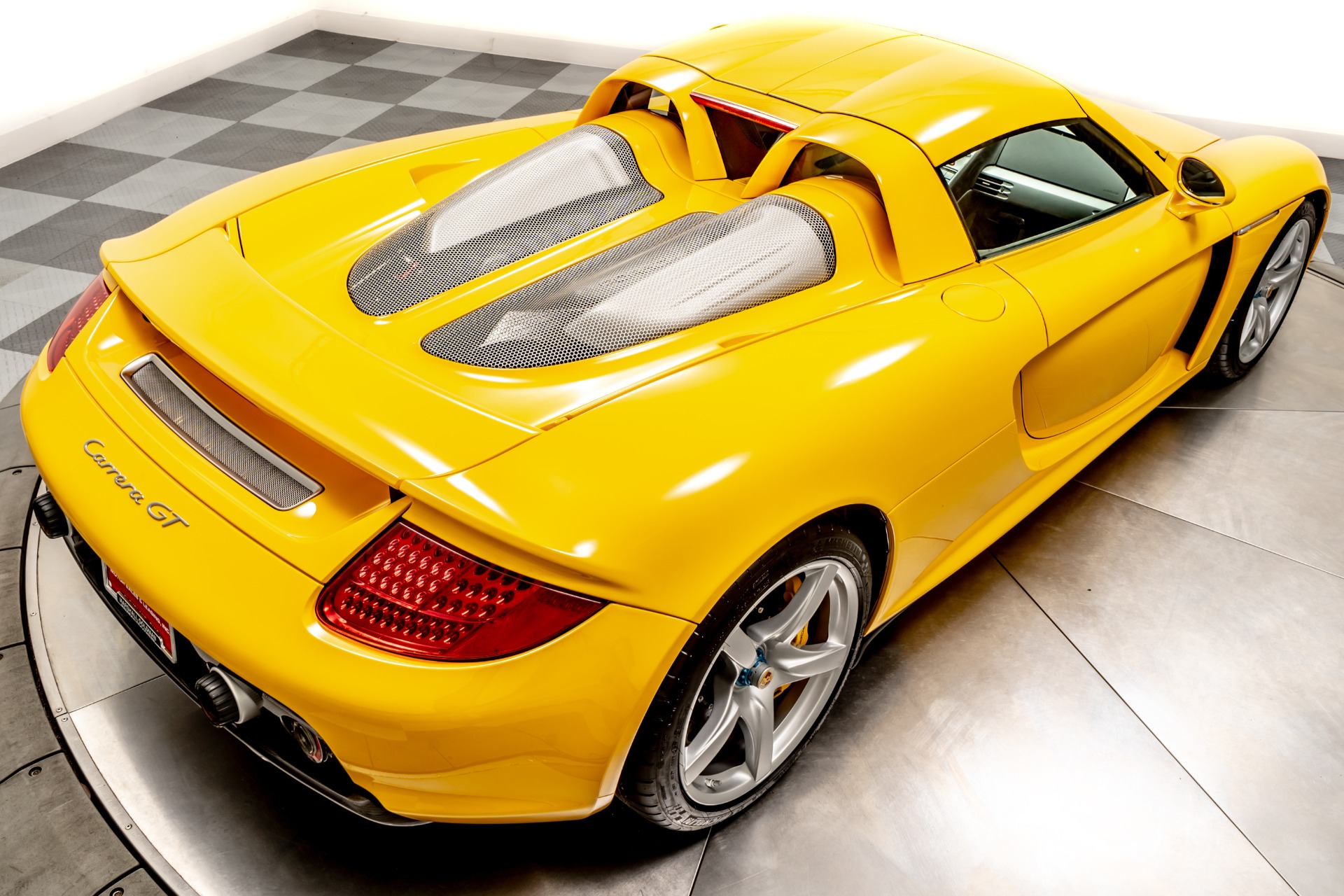 カーペンター　GTγ105 黄 Used 2005 Porsche Carrera GT For Sale (Sold) | Marshall