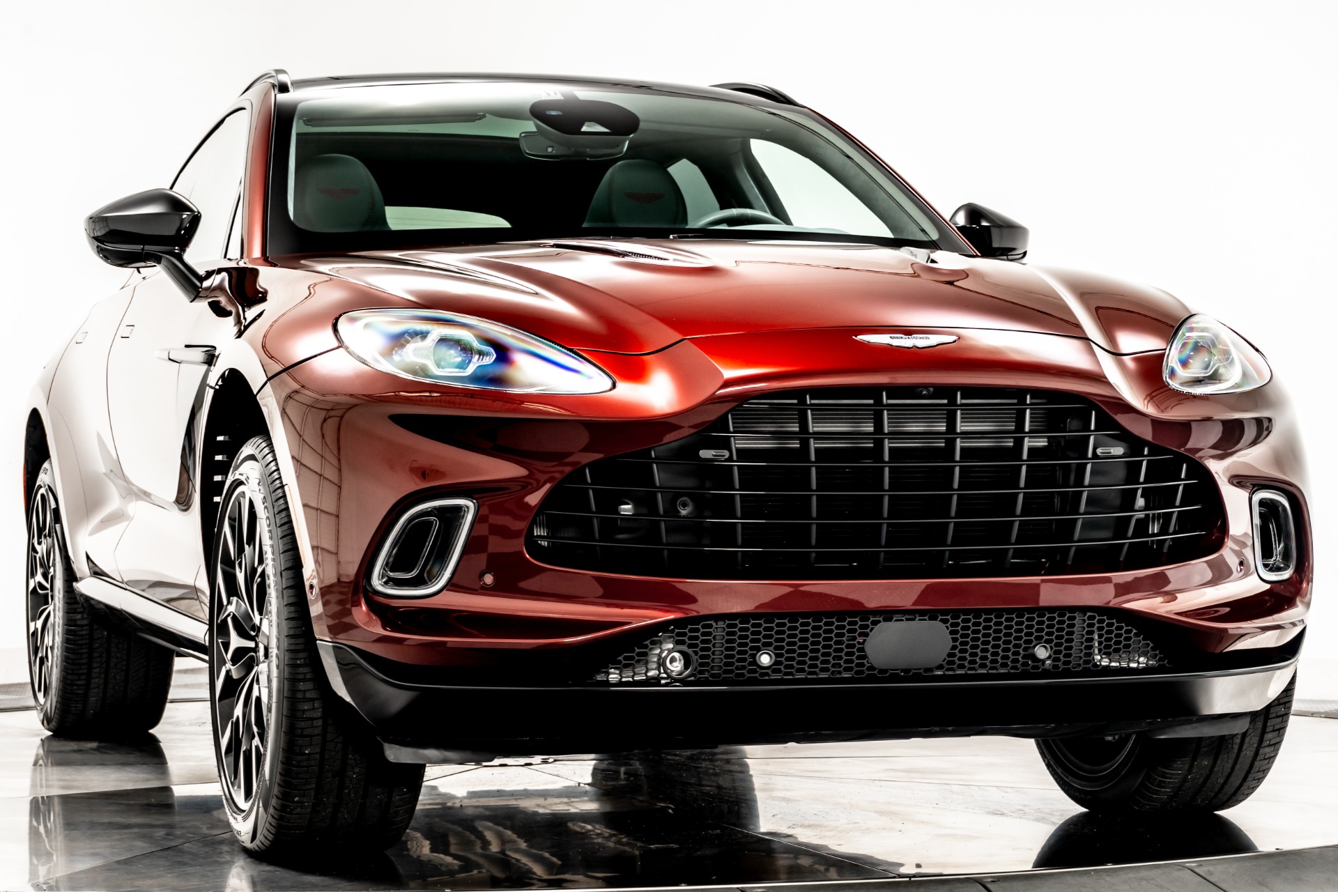 Aston Martin DBX セーフティカー 2021 New 2021 Aston Martin DBX For Sale () | Miller Motorcars