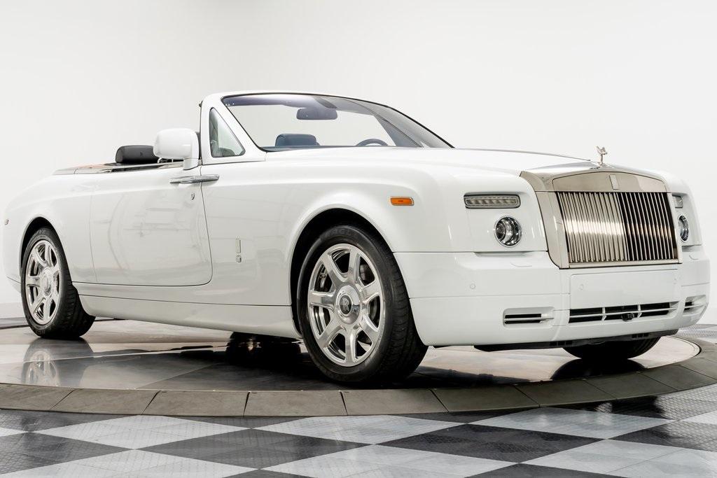 Thông Số Kỹ Thuật RollsRoyce Phantom Drophead Coupe