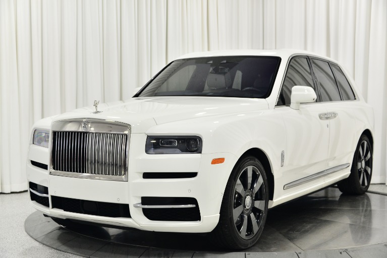 Used 2019 Rolls-Royce Cullinan MPG & Gas Mileage Data