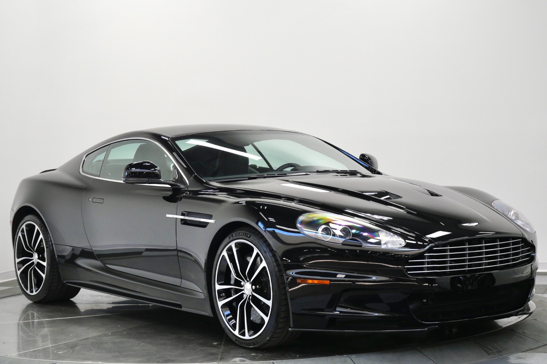 Aston Martin DBS -Carbon Black Edition, Very Low Miles