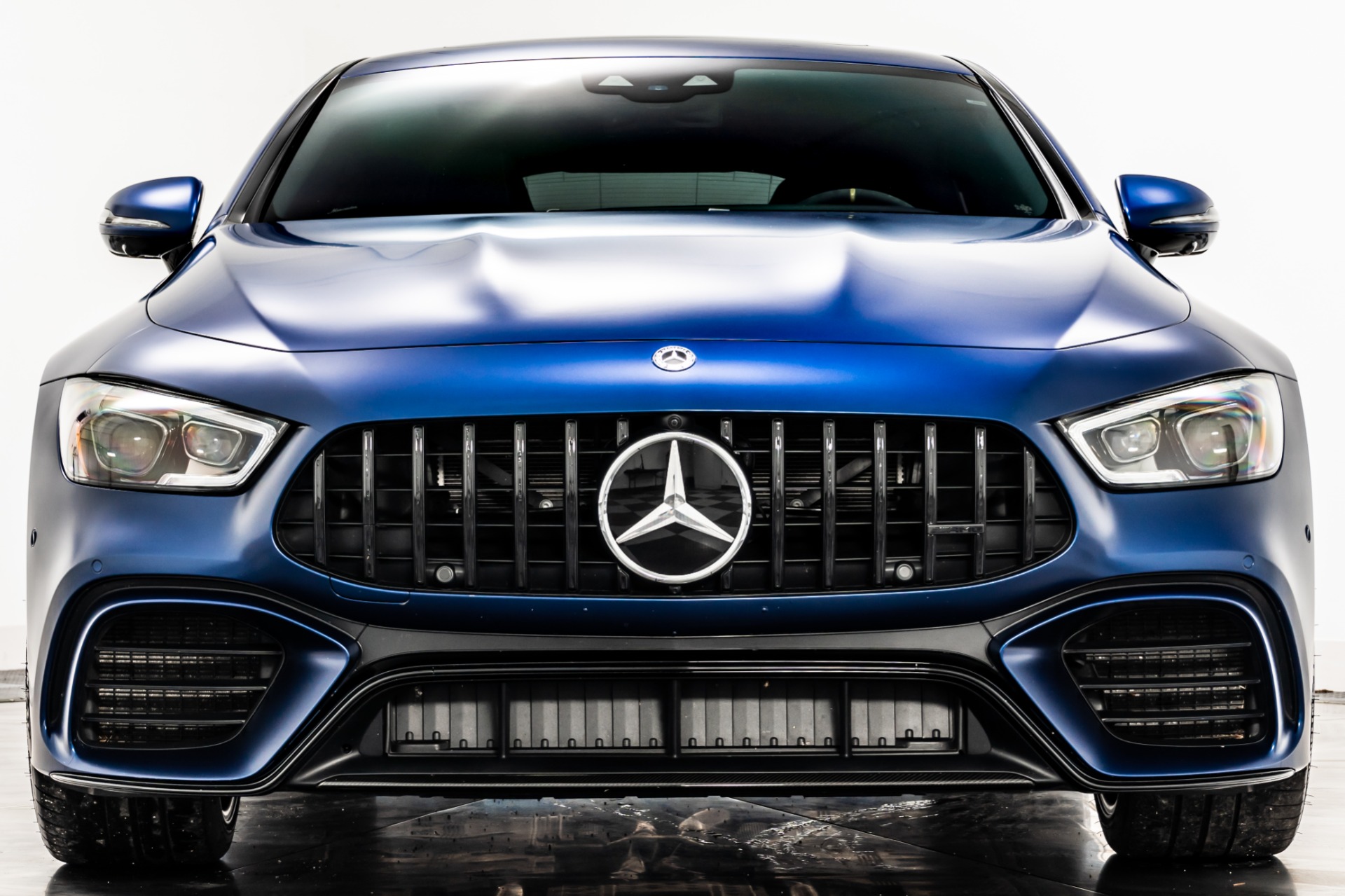 designo Brilliant Blue magno 2019 Mercedes-Benz AMG GT 63 S For