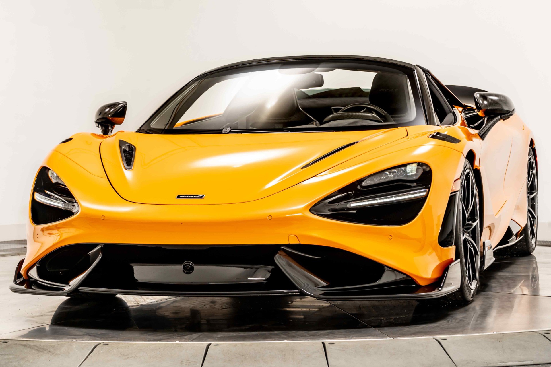 McLaren ウィンドブレーカー Mサイズ オレンジ/ブラック 楽天市場】ウインドブレーカー（サイズ（S/M/L）M）の通販
