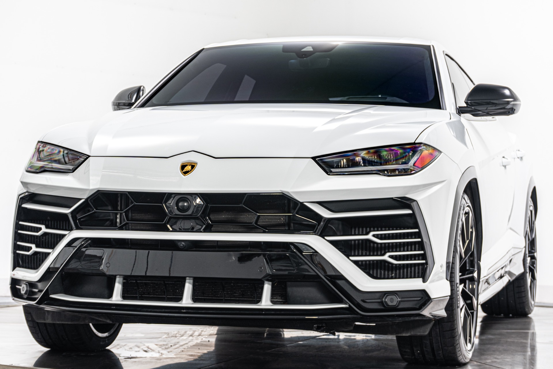 Lamborghini Urus -Bang And Olufsen Audio, Two-Tone Interior, 641 Horsepower