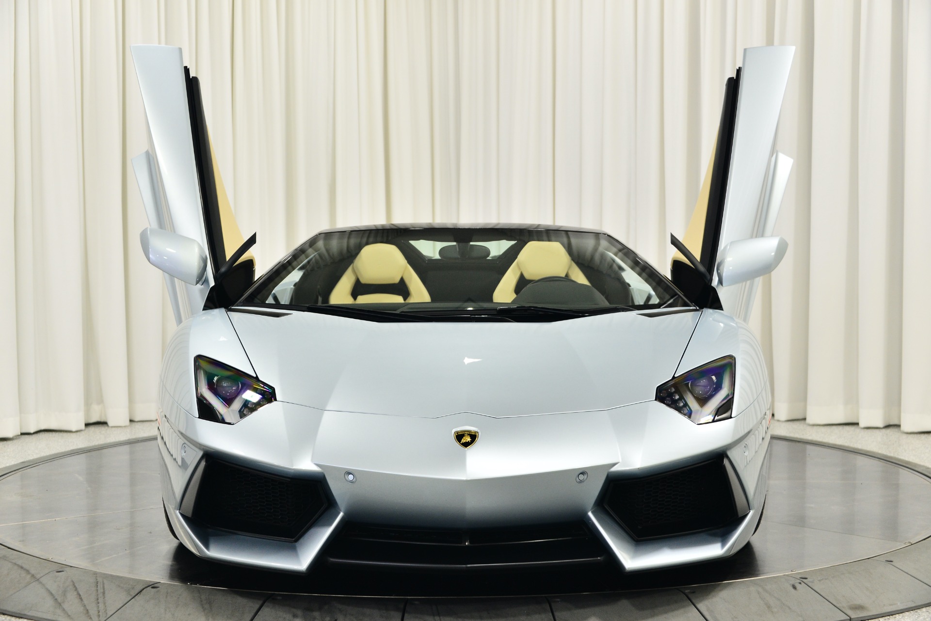 Azzuro Thetys 2013 Lamborghini Aventador LP 700-4 Roadster For