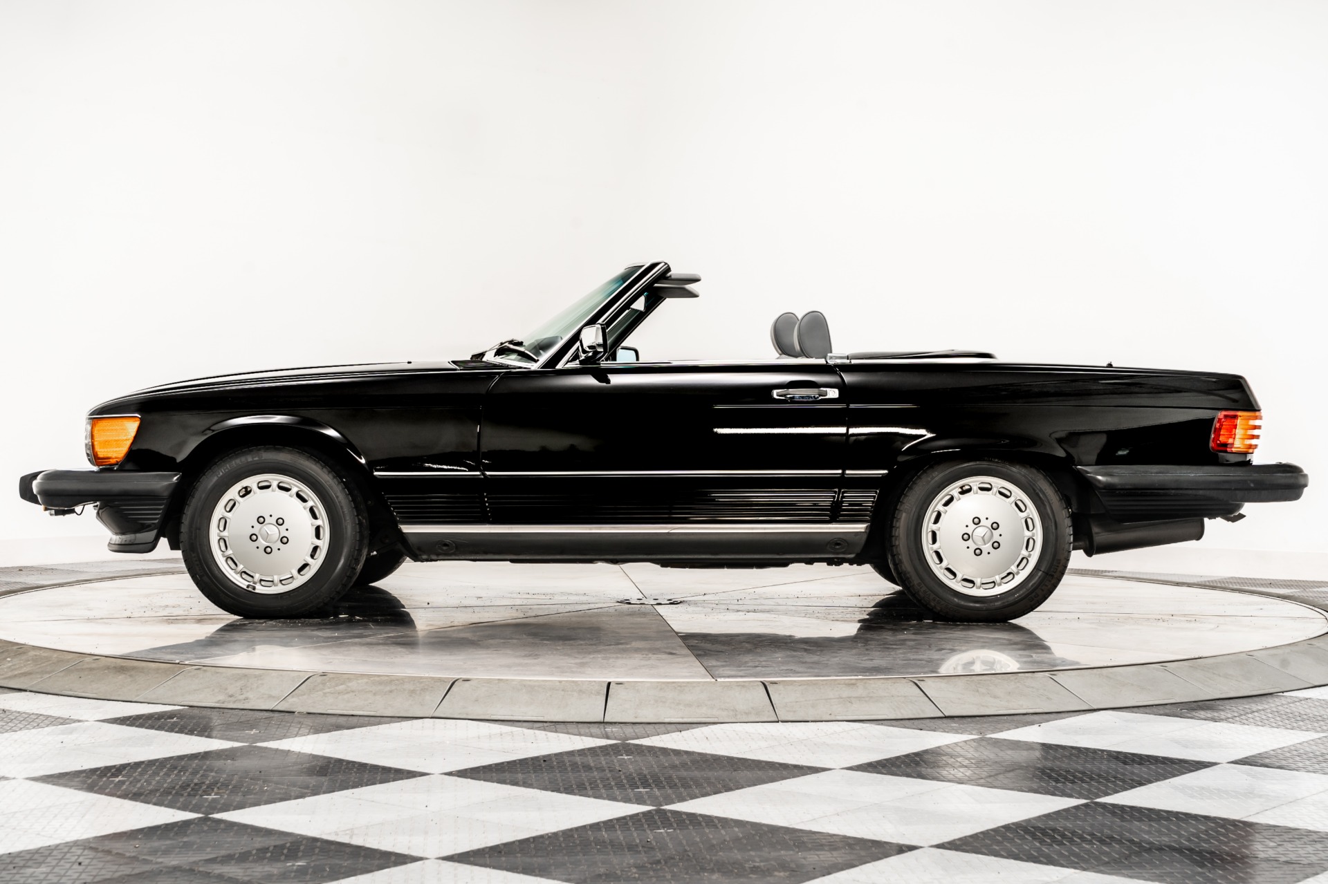 Black 1988 Mercedes-Benz 560 SL For Sale - Stock Number W23994