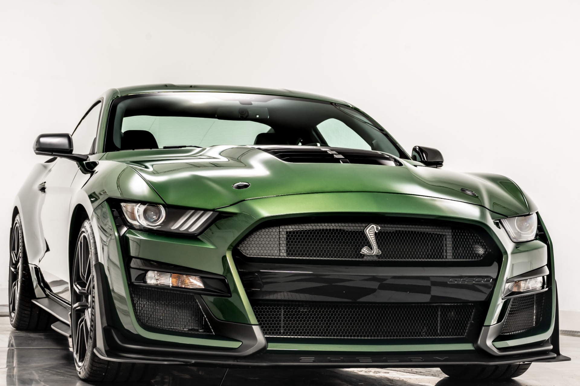 need-for-speed-movie-forgiato-mustang-2