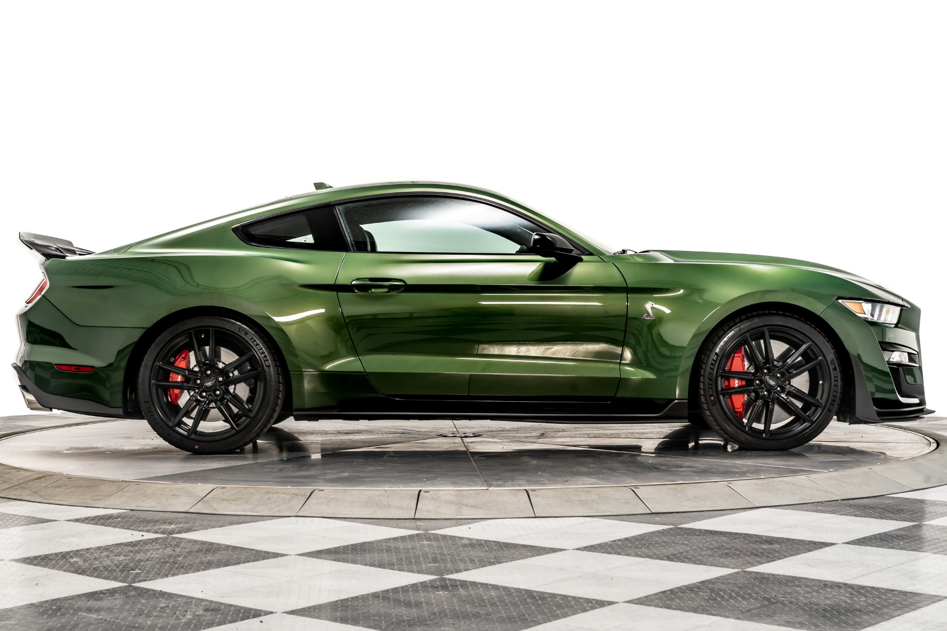 need-for-speed-movie-forgiato-mustang-2
