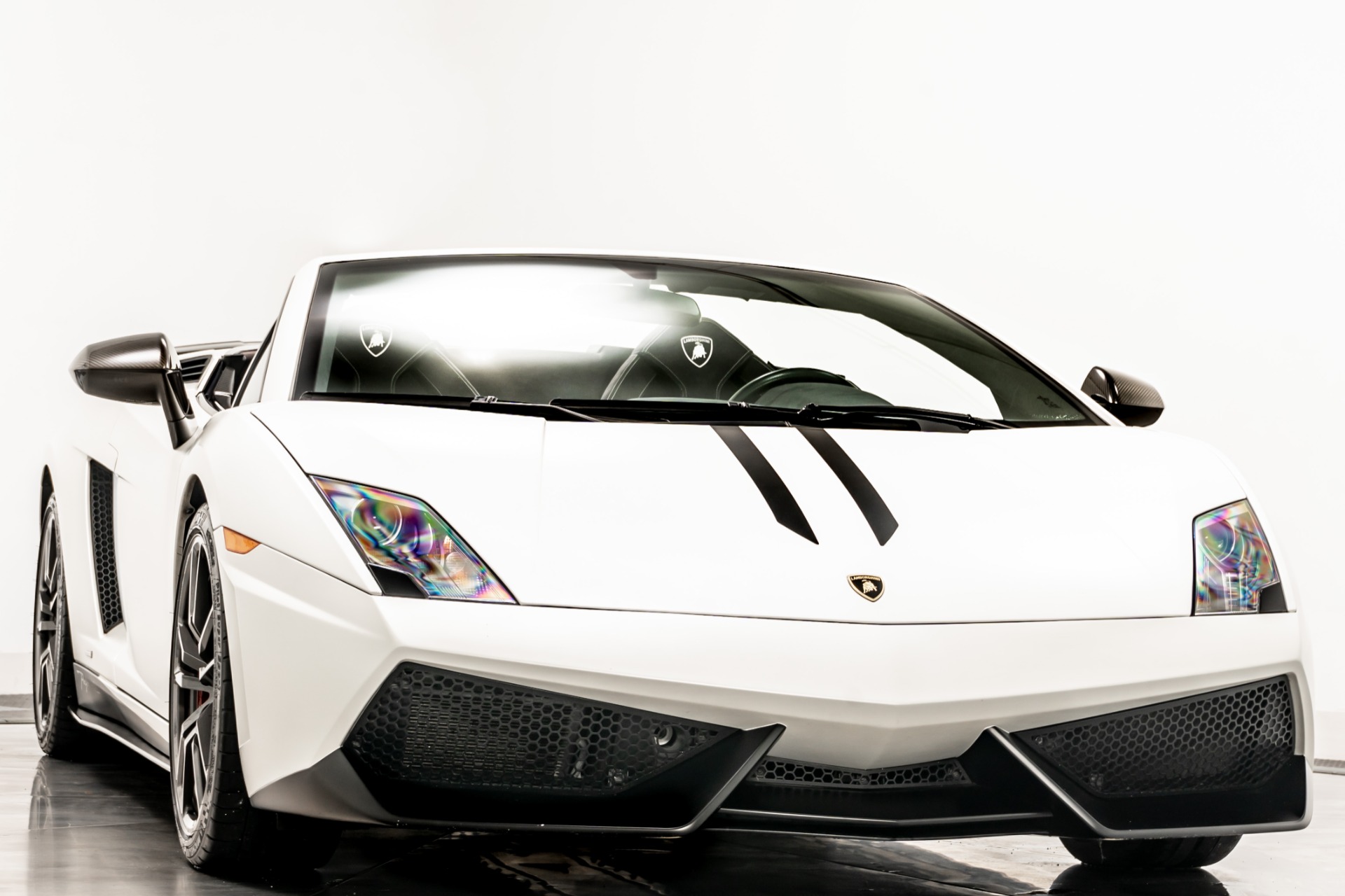 Bianco Canopus 2012 Lamborghini Gallardo LP 570-4 Performante