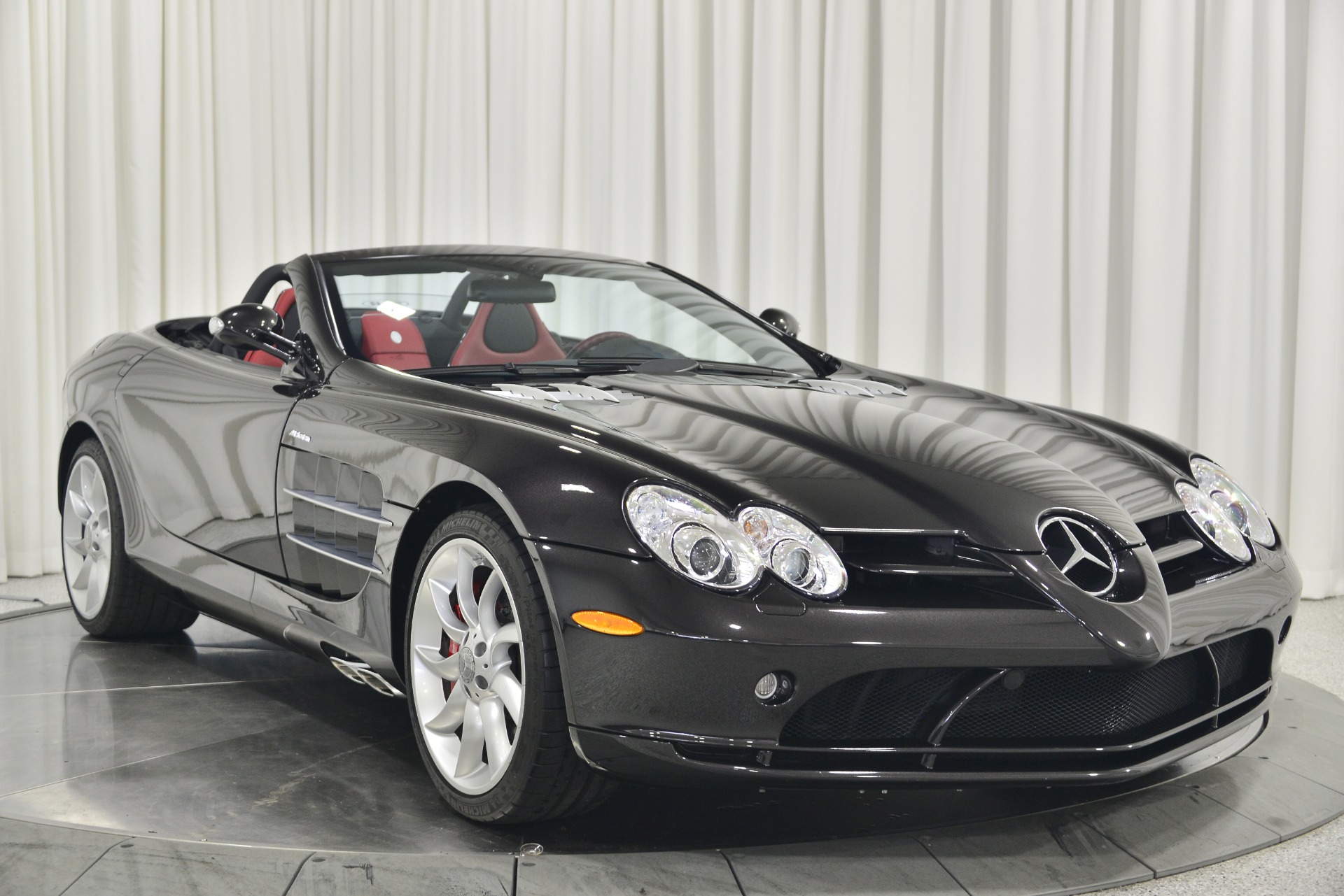 Cassiterite Black 2009 Mercedes-Benz SLR McLaren Roadster For Sale