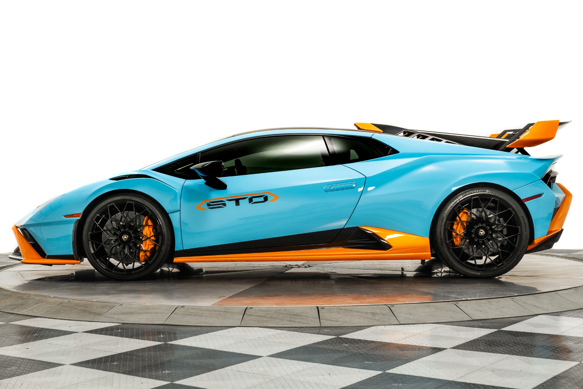 Blu Laufey 2022 Lamborghini Huracan STO For Sale - Stock Number