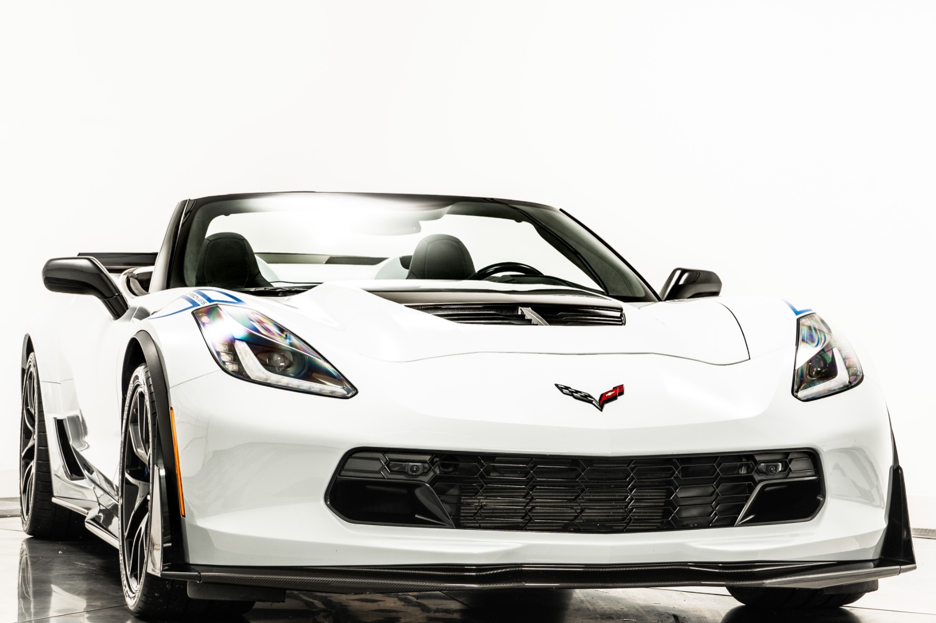Ceramic Matrix Gray Metallic 2018 Chevrolet Corvette Z06 Carbon 65