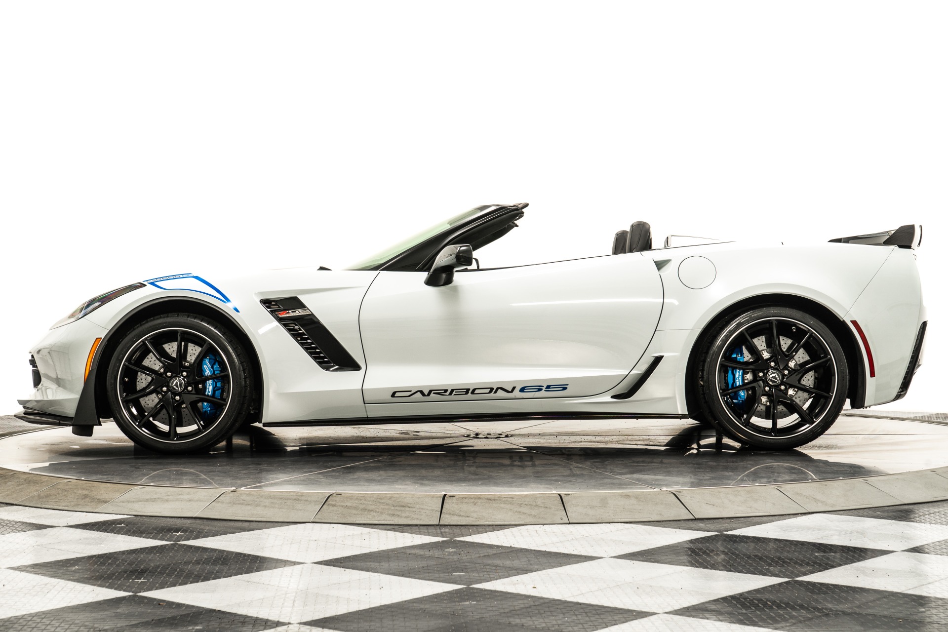 Ceramic Matrix Gray Metallic 2018 Chevrolet Corvette Z06 Carbon 65