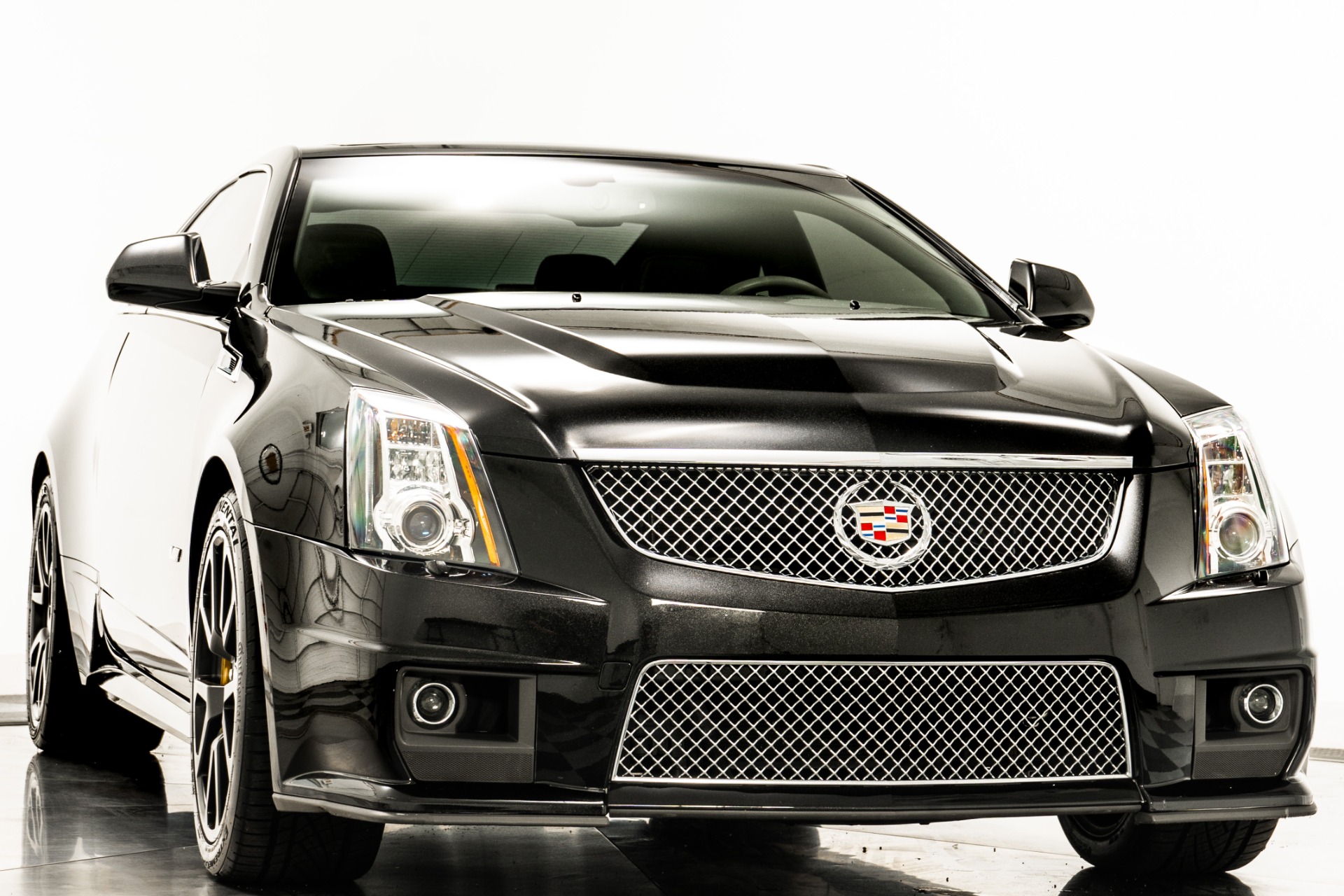 Black Diamond Tricoat 2014 Cadillac CTS-V Coupe For Sale - Stock