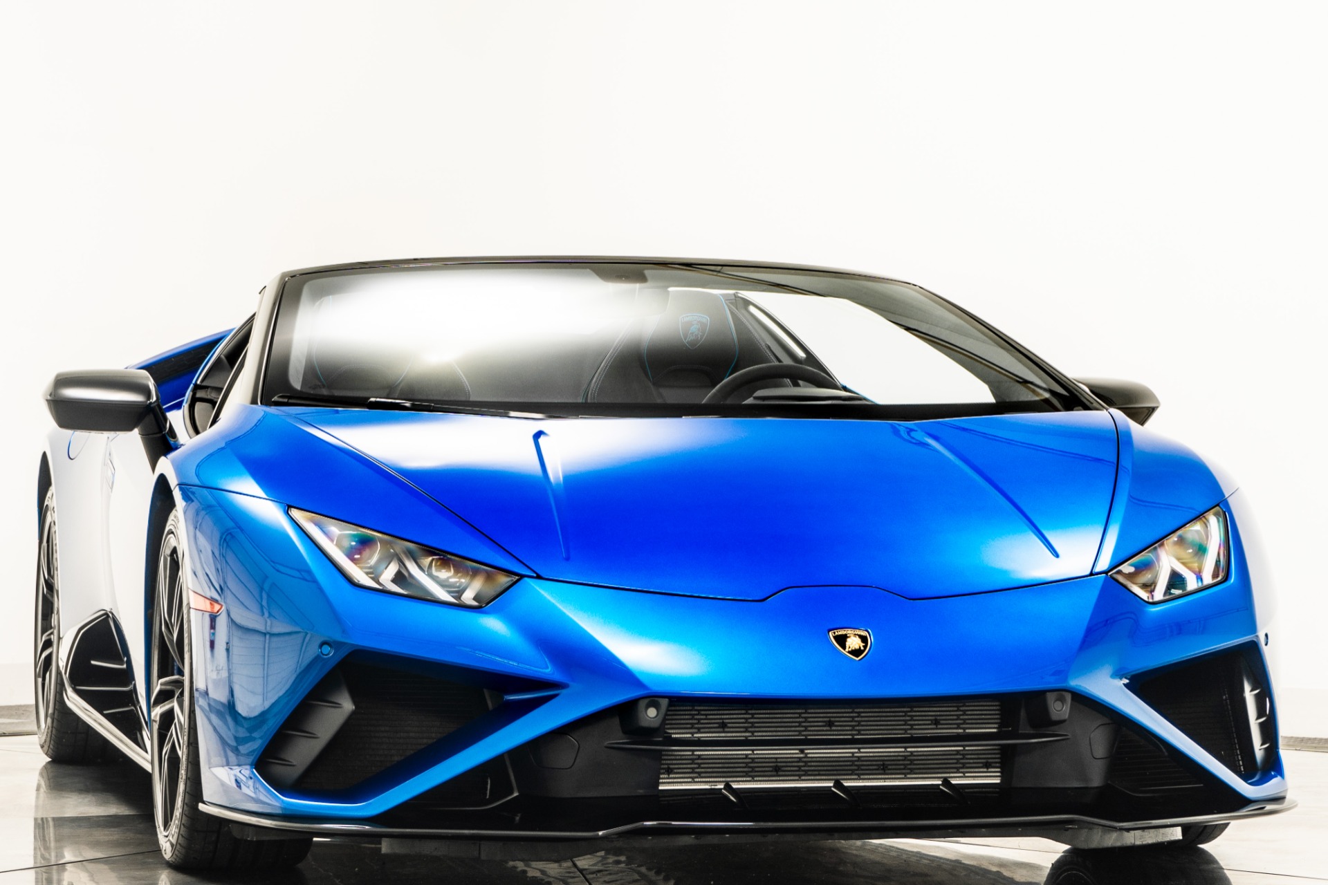 Blu Nethuns 2022 Lamborghini Huracan EVO RWD Spyder For Sale