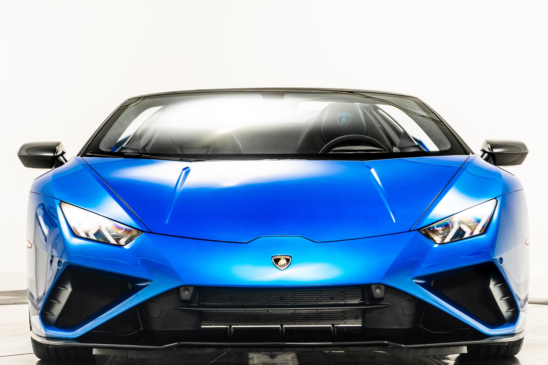 Blu Nethuns 2022 Lamborghini Huracan EVO RWD Spyder For Sale