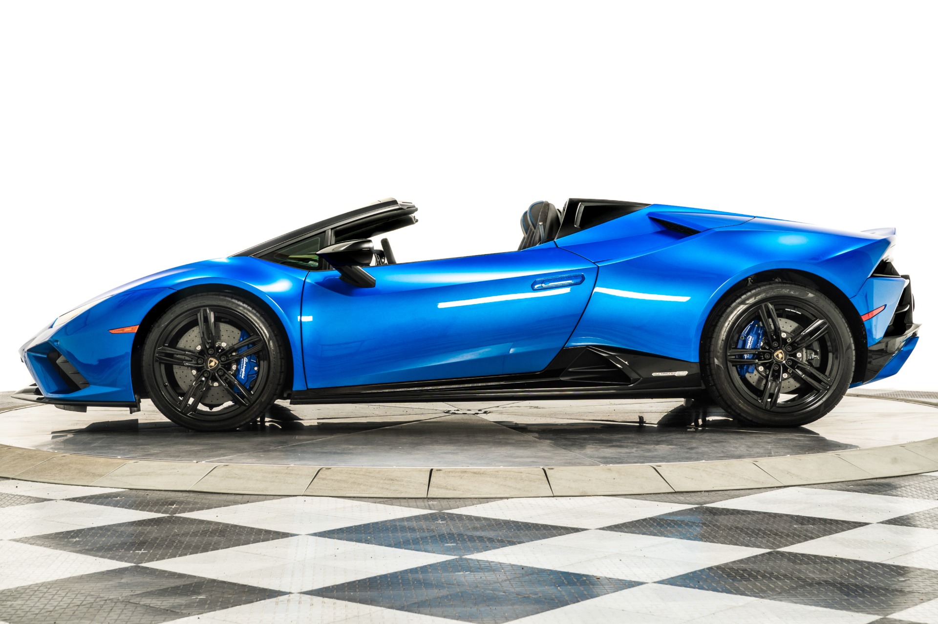 Blu Nethuns 2022 Lamborghini Huracan EVO RWD Spyder For Sale Blu Nethuns 2022 Lamborghini Huracan EVO RWD Spyder For Sale