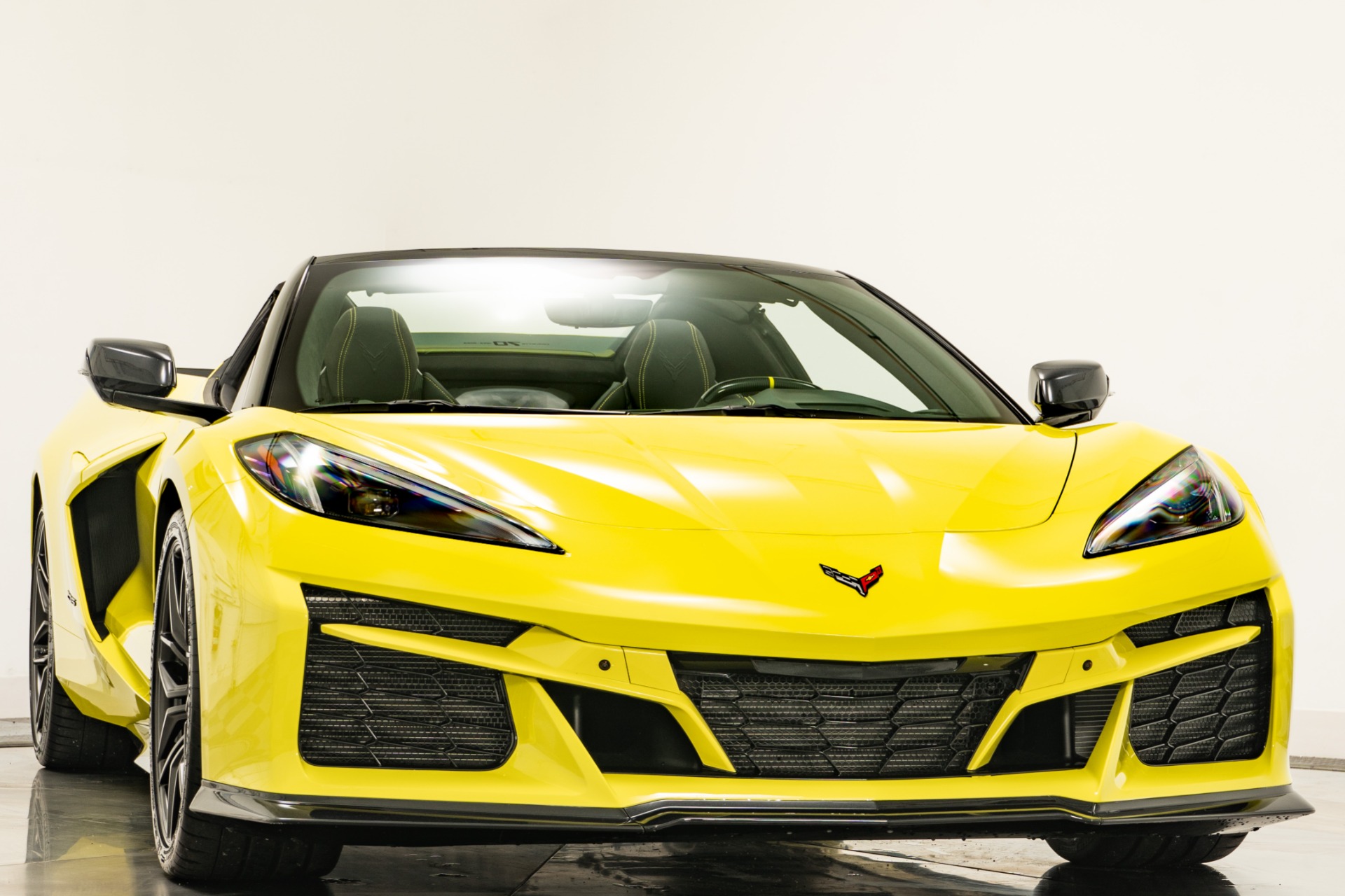 Accelerate Yellow Metallic 2023 Chevrolet Corvette Z06 3LZ