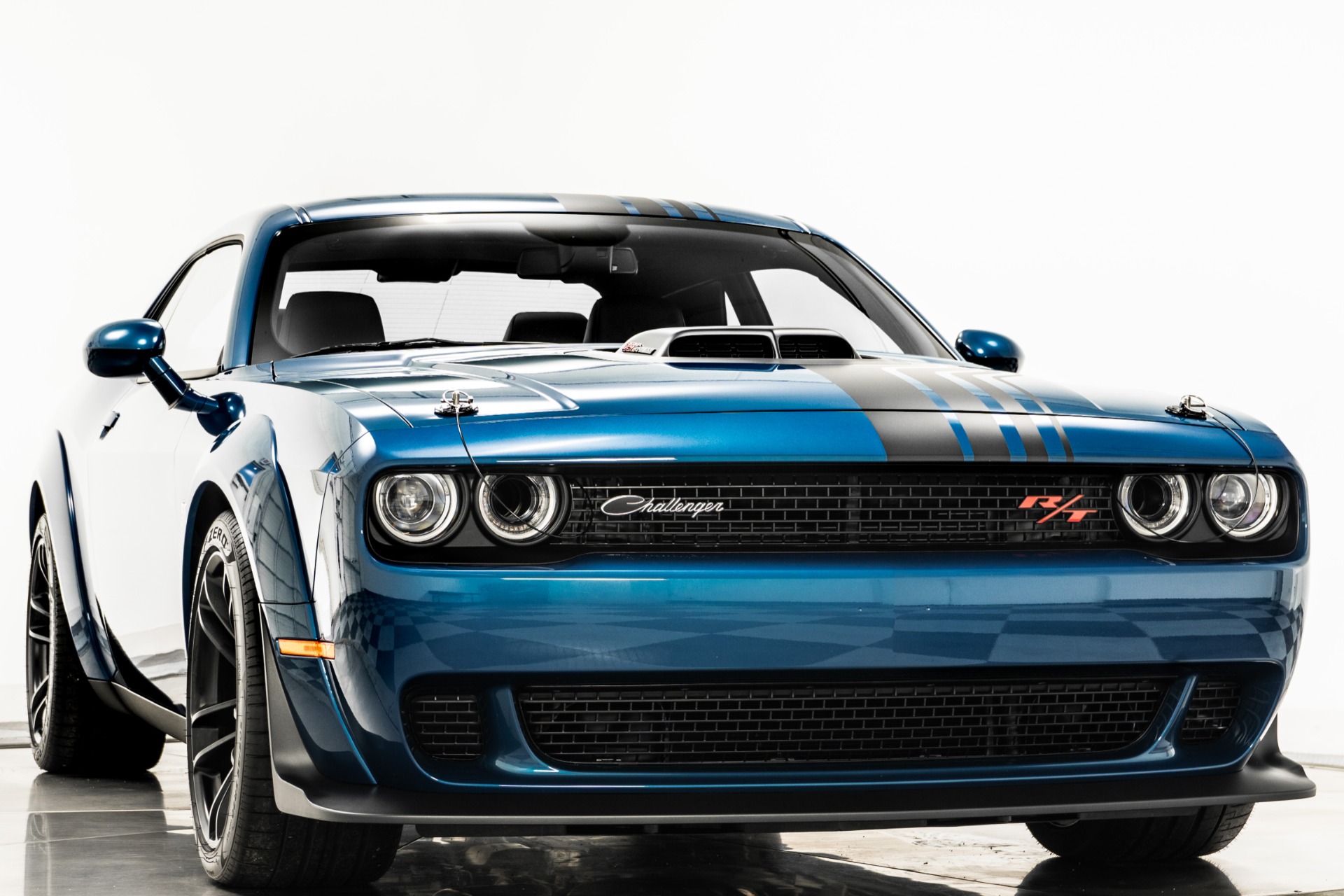Frostbite 2022 Dodge Challenger R/T Scat Pack Shaker Widebody For