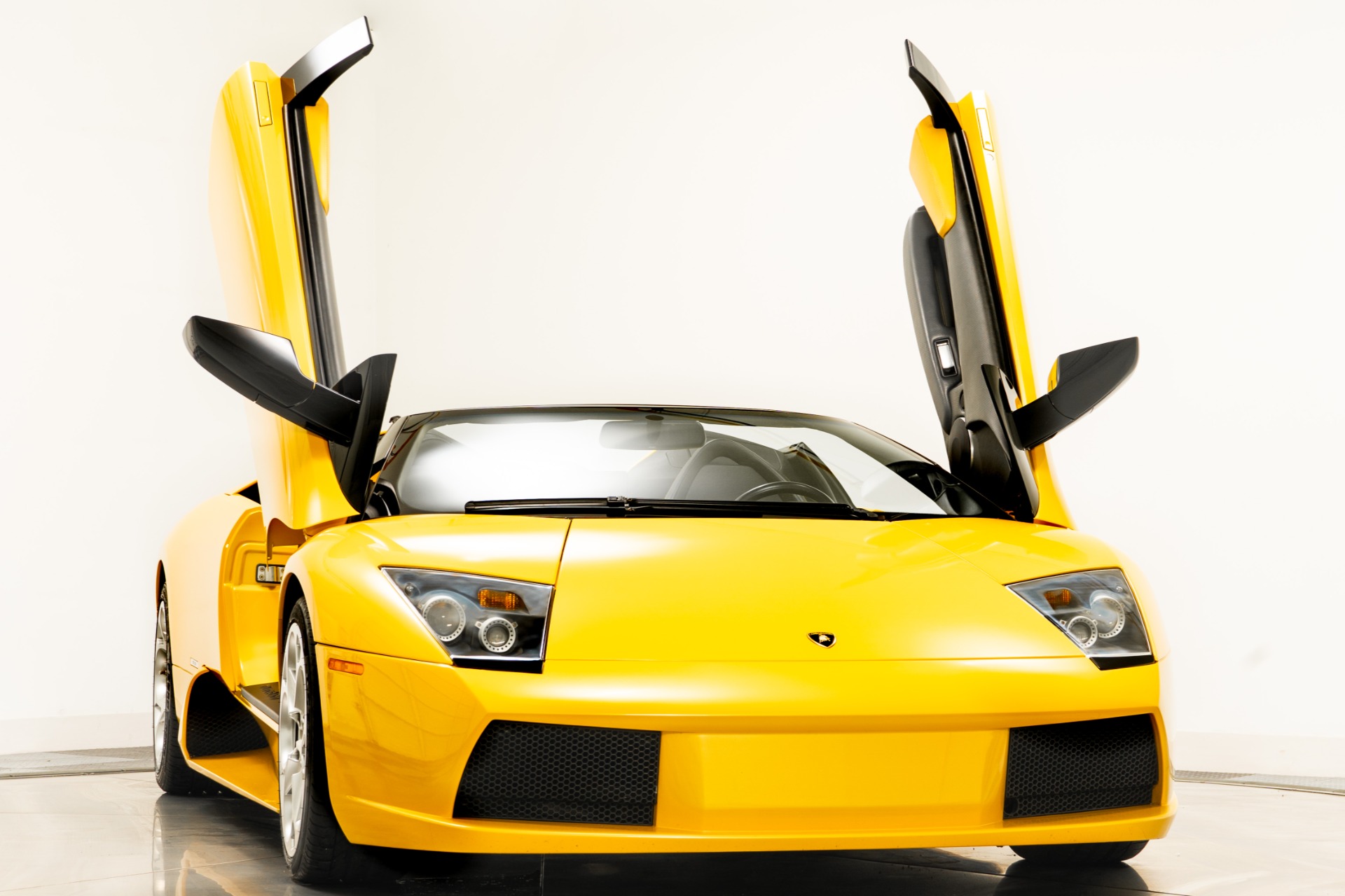 Giallo Orion 2005 Lamborghini Murcielago Roadster For Sale - Stock