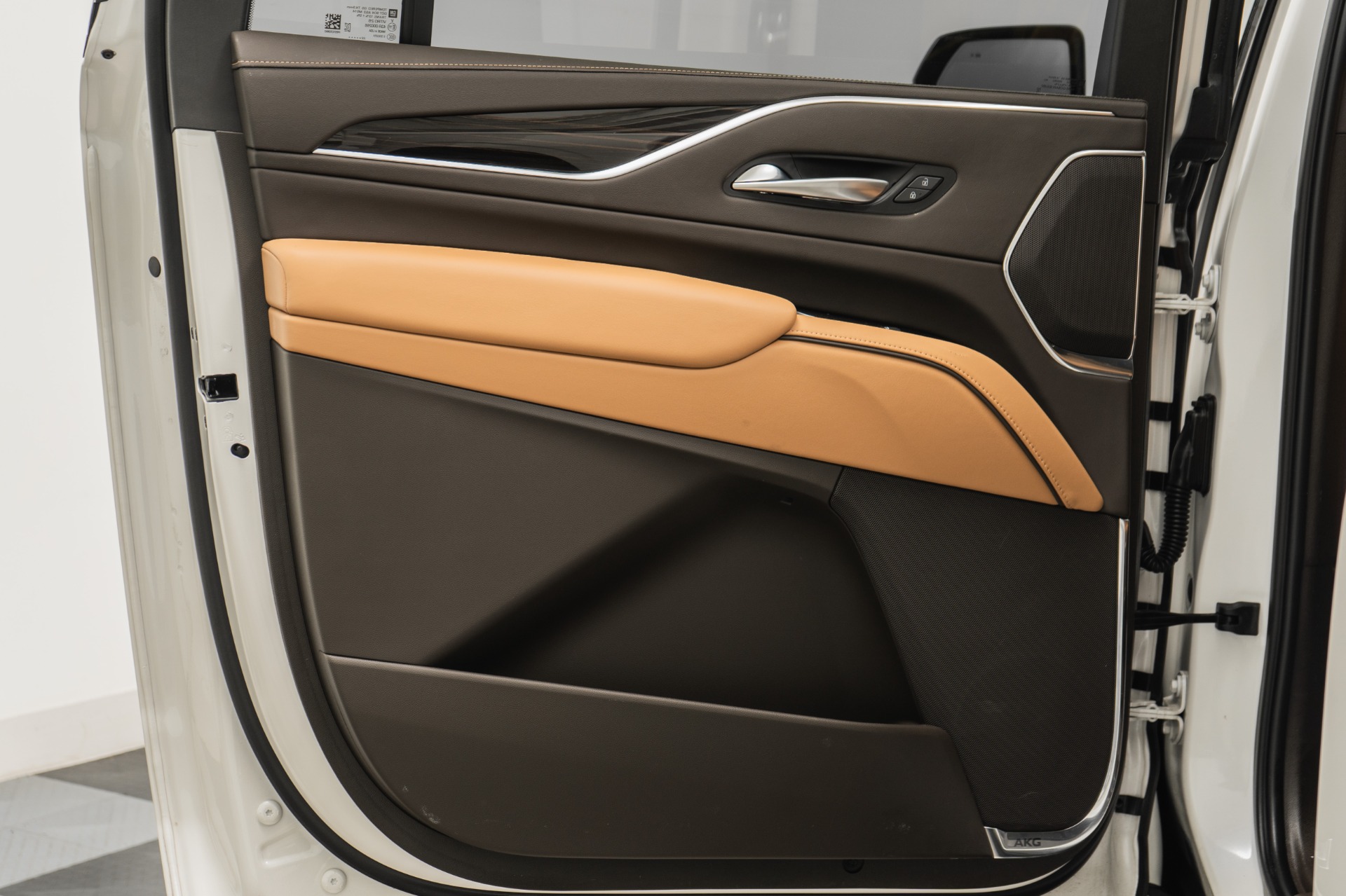 Rocker Panel Kit | CADILLAC XT6 PREMIUM LUXURY 2023 Rocker Panel Kit | CADILLAC XT6 PREMIUM LUXURY 2023