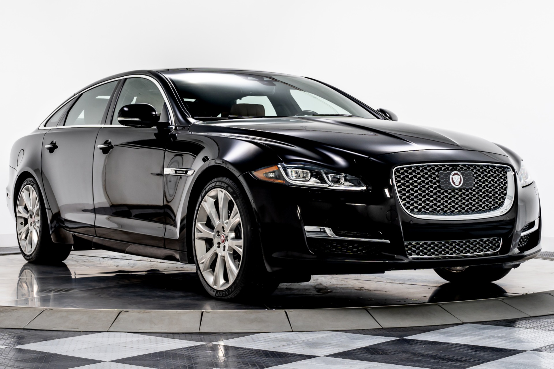 save money with deals NEW GENUINE JAGUAR XJ SIDE CHROME WING VENT TRIMS AUTOBIOGRAPHY BADGES