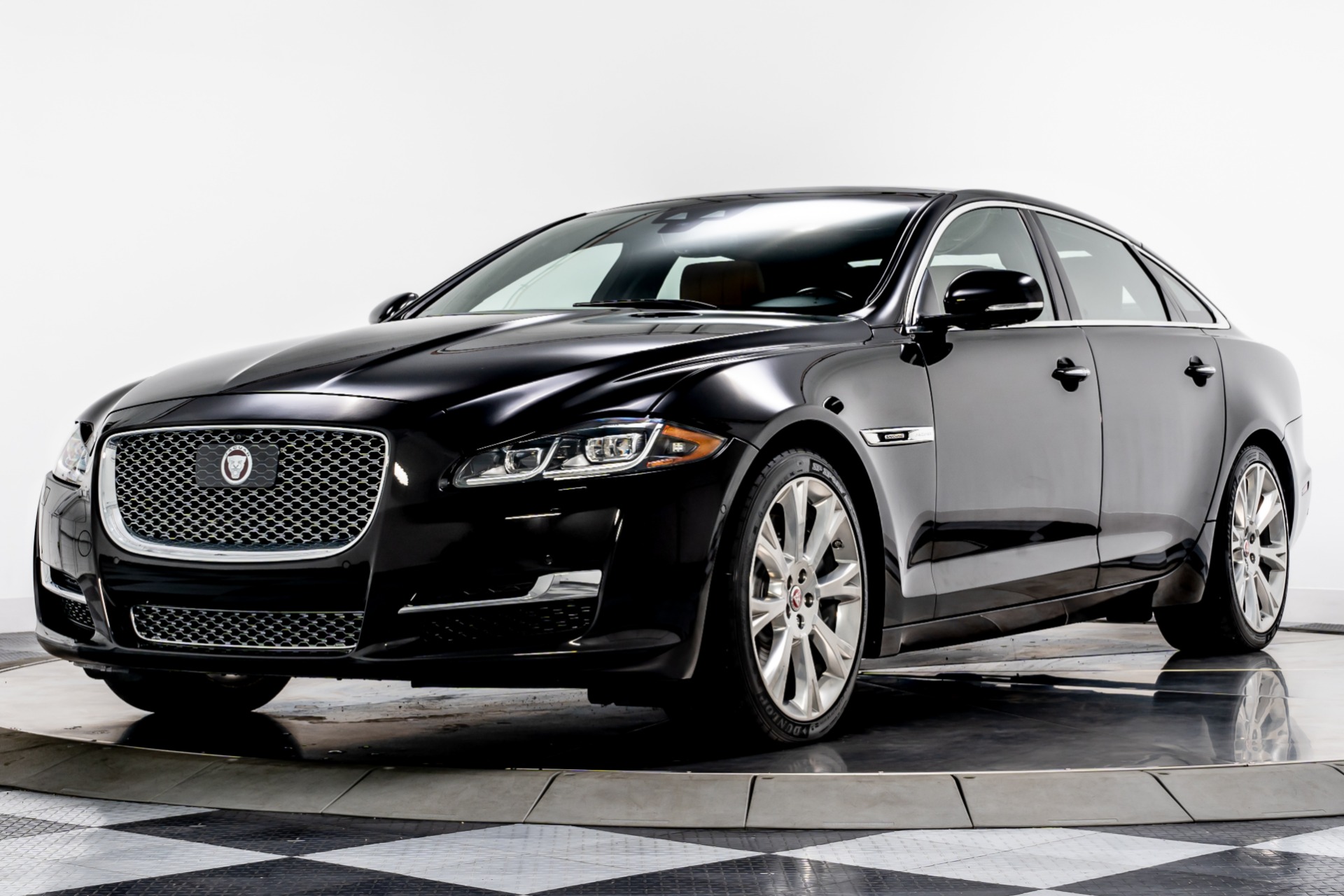 Bumper Kit | JAGUAR XJ SUPERCHARGED 2018 Bumper Kit | JAGUAR XJ SUPERCHARGED 2018