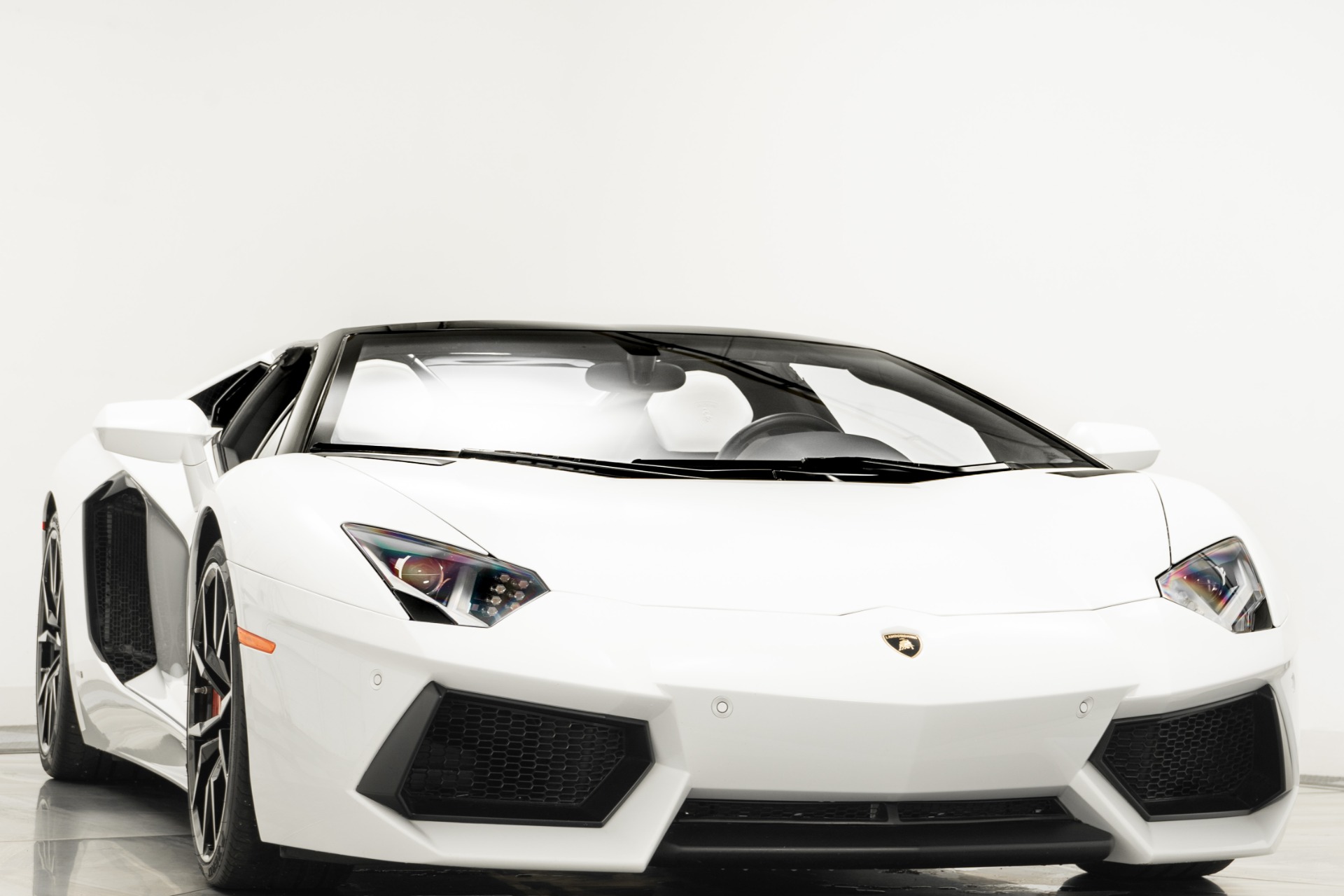Bianco Isis 2013 Lamborghini Aventador LP 700-4 Roadster For Sale