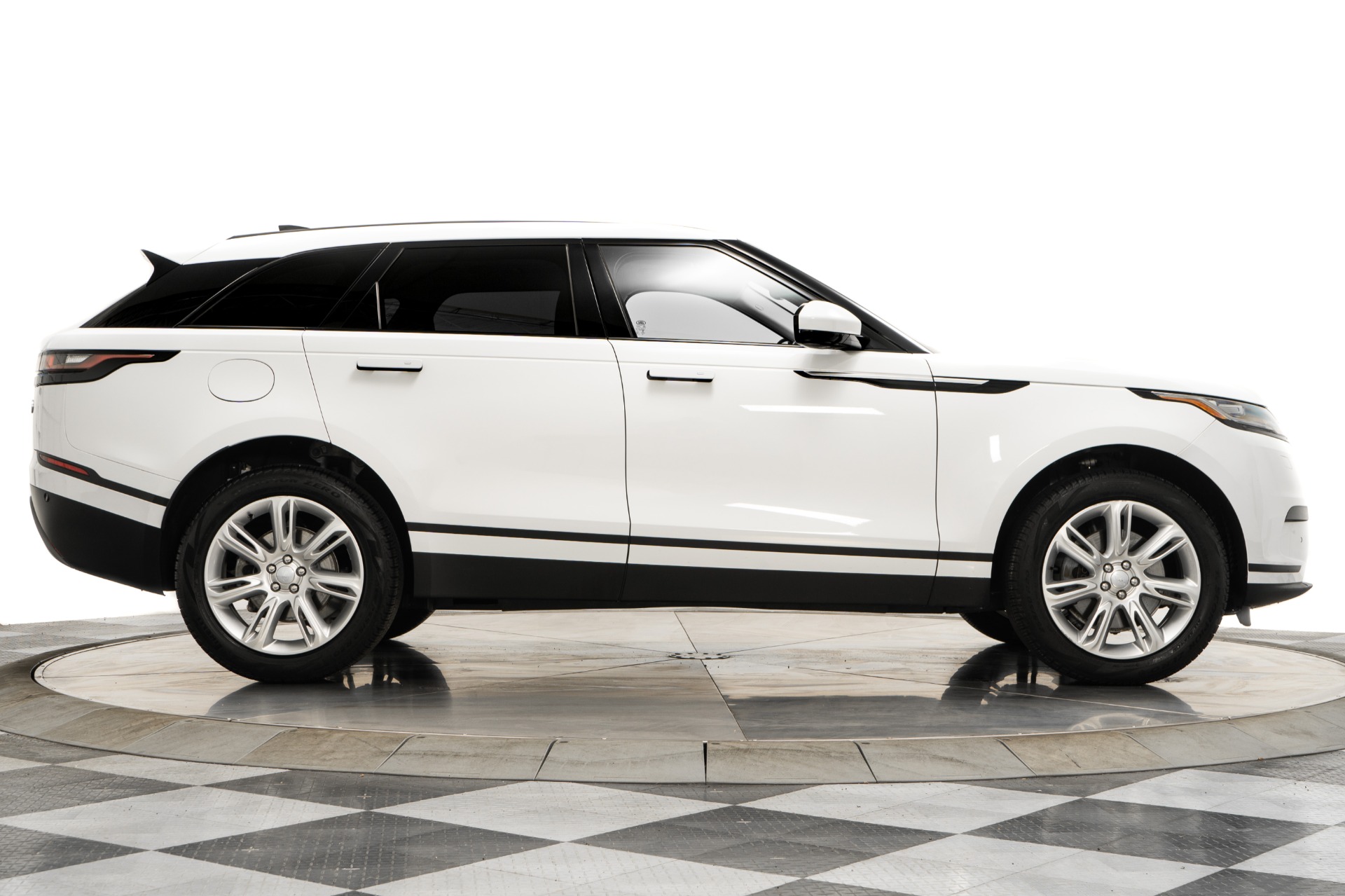 ランドローバー RANGE ROVER VELAR ランドローバー レンジローバーヴェラールの価格・新型情報