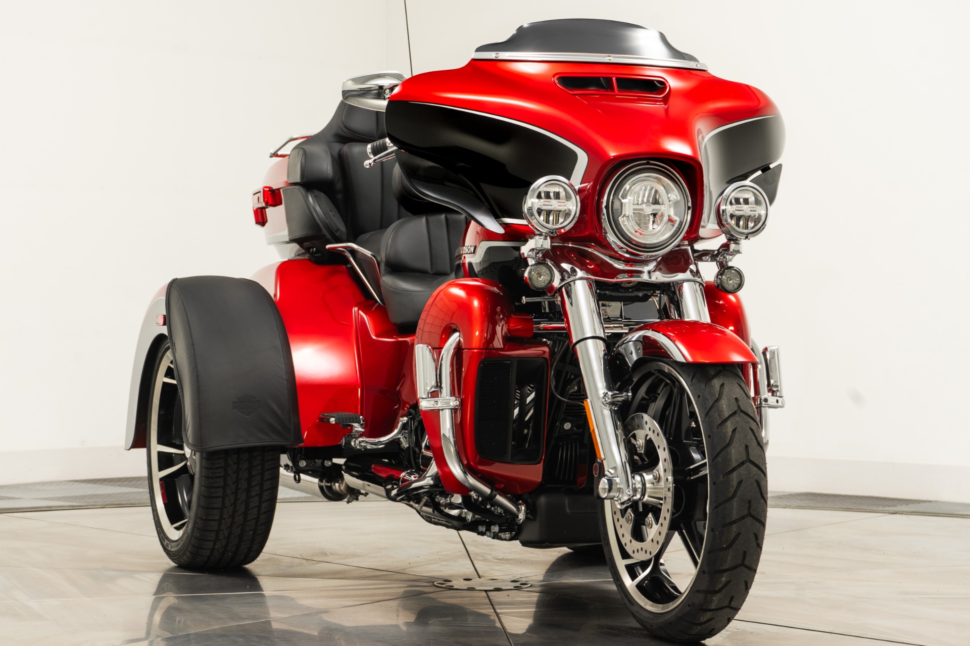Used 2021 Harley Davidson CVO Tri Glide For Sale 42 900 Marshall Goldman Cleveland Stock WCVOTK
