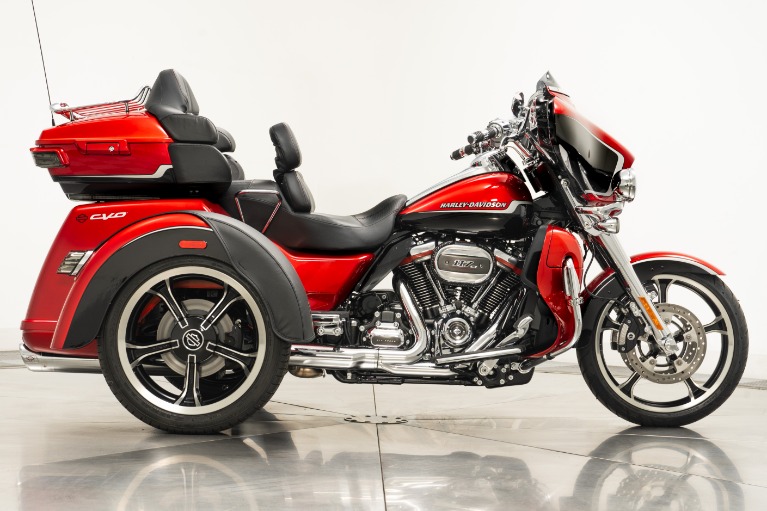 Used 2021 Harley Davidson CVO Tri Glide For Sale 42 900 Marshall Goldman Cleveland Stock WCVOTK