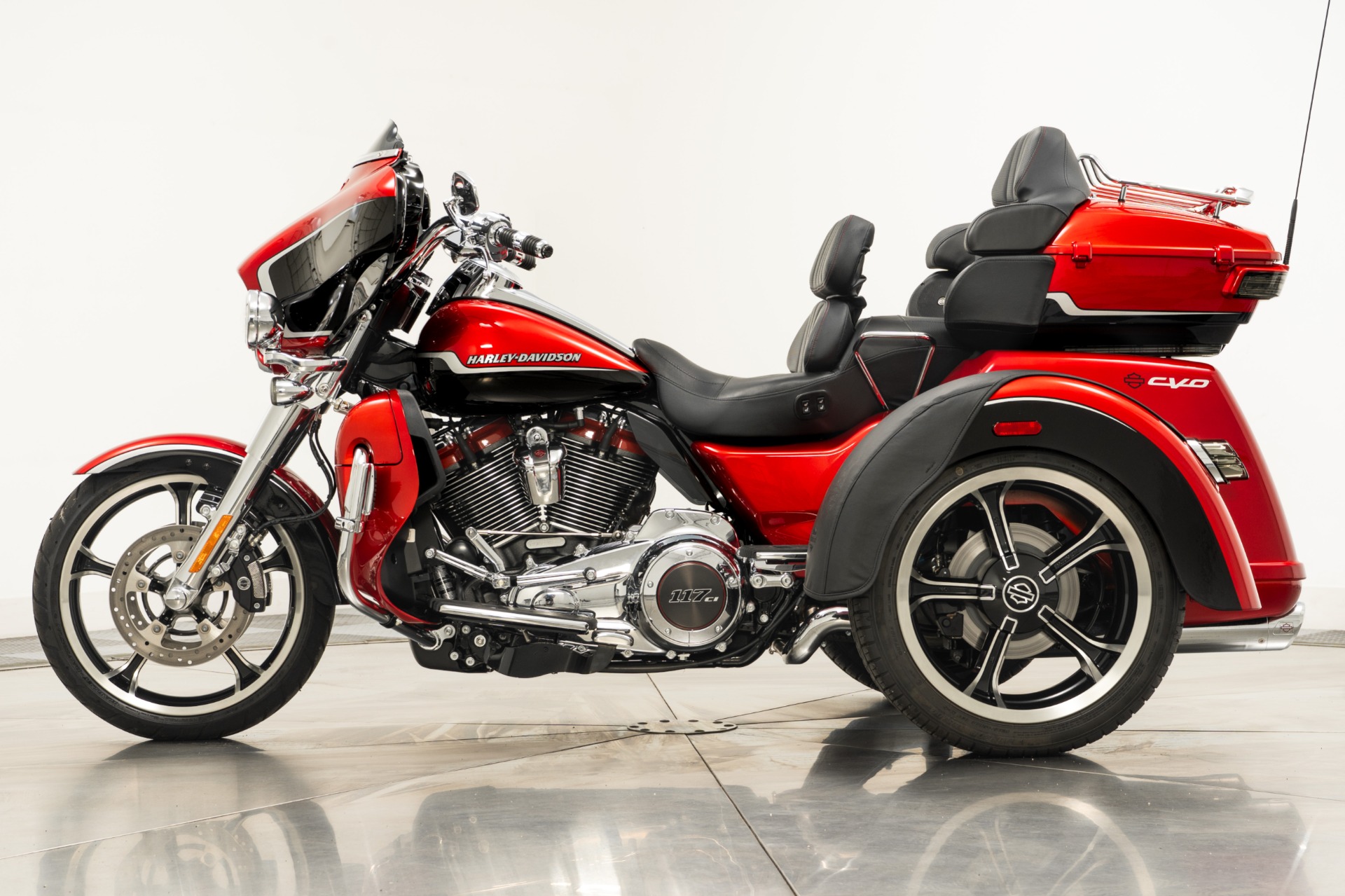 2020 cvo tri glide price clearance