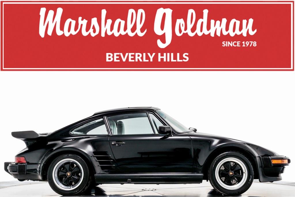 自動車 Porsche 911 Turbo Slant Nose 1987 Porsche 911 Turbo Slantnose Coupe | Monterey Jet Center