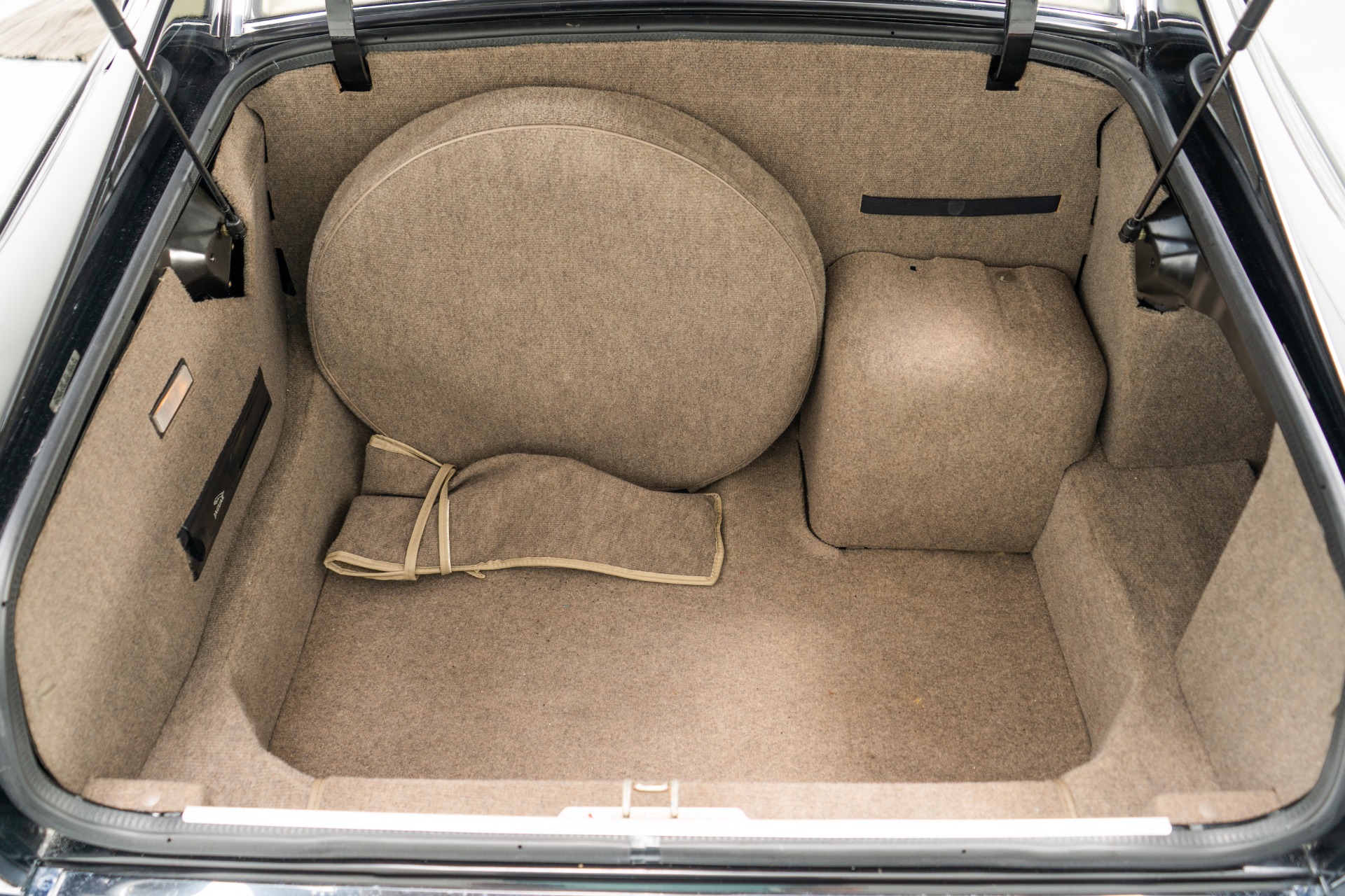 Used 1994 Jaguar XJS V12 Coupe For Sale (Sold) | Marshall