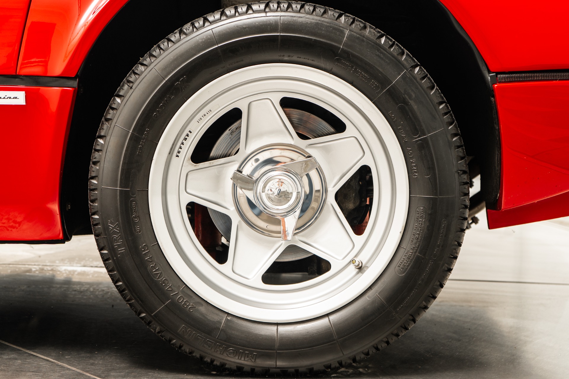 Qalam bilan chizilgan porno