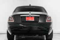 Rolls-Royce Ghost -The Ghost Package, Turquoise Accents, Illuminated Fascia