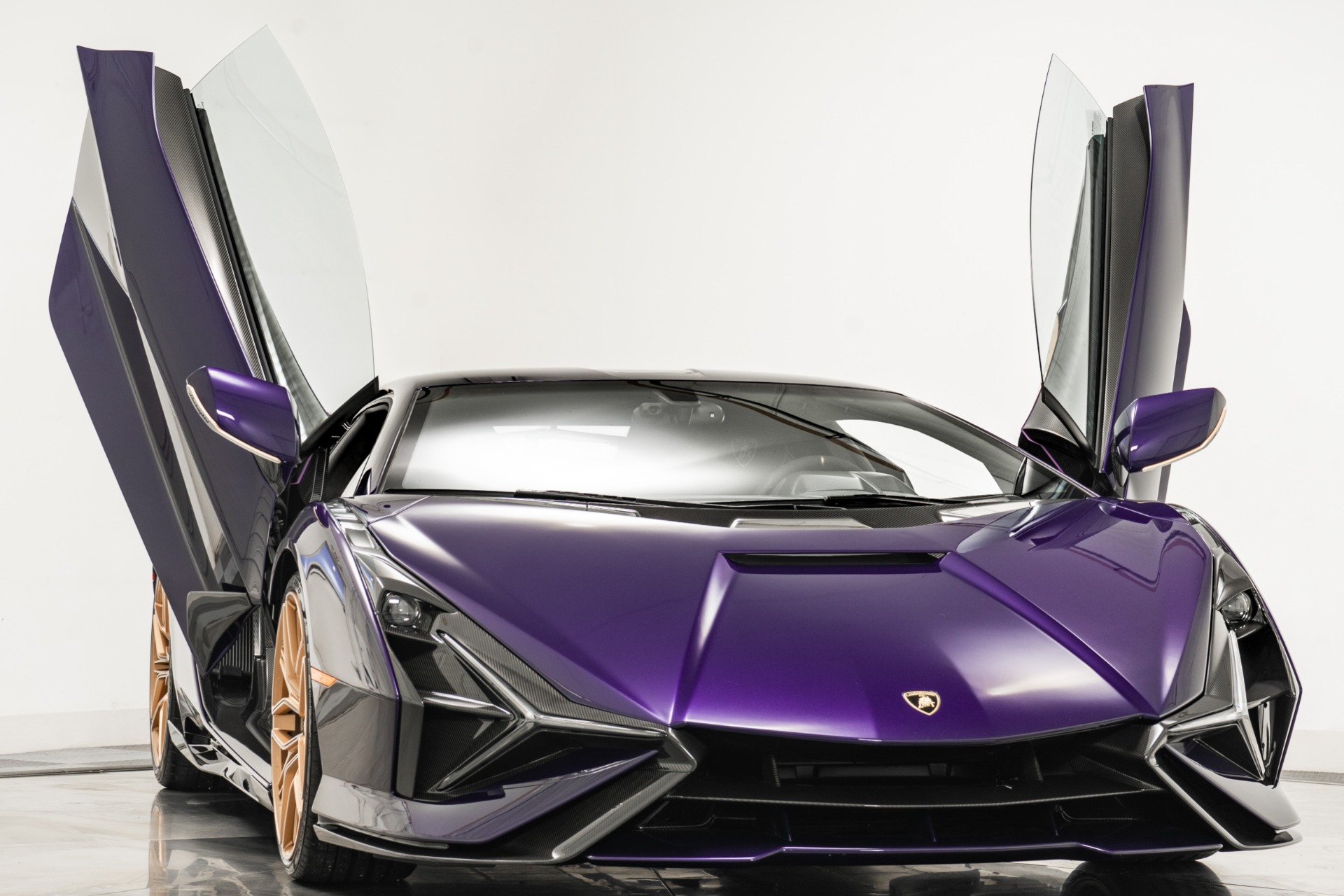 Viola Alethia 2021 Lamborghini Sian FKP 37 For Sale - Stock Number