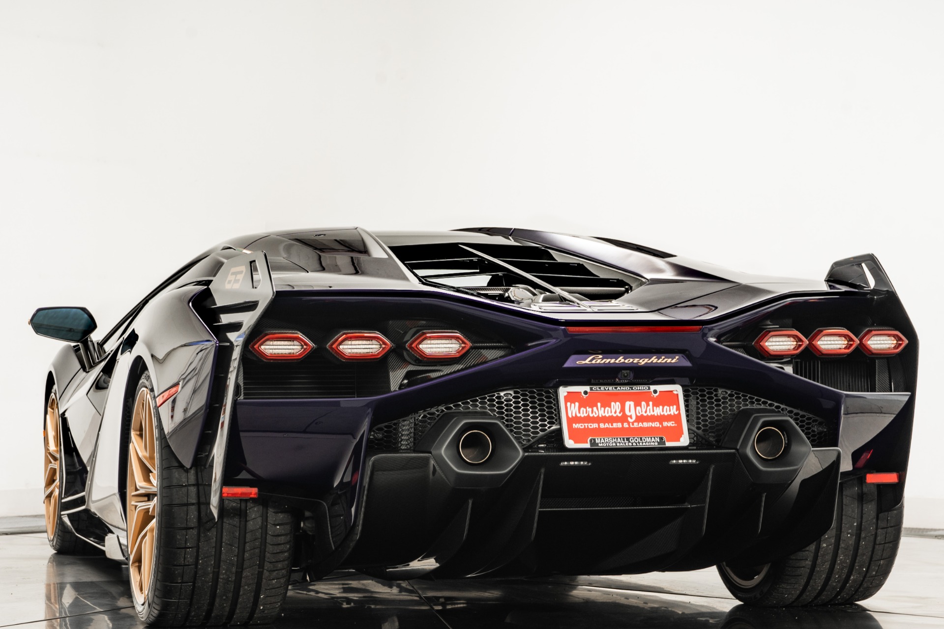 Viola Alethia 2021 Lamborghini Sian FKP 37 For Sale - Stock Number