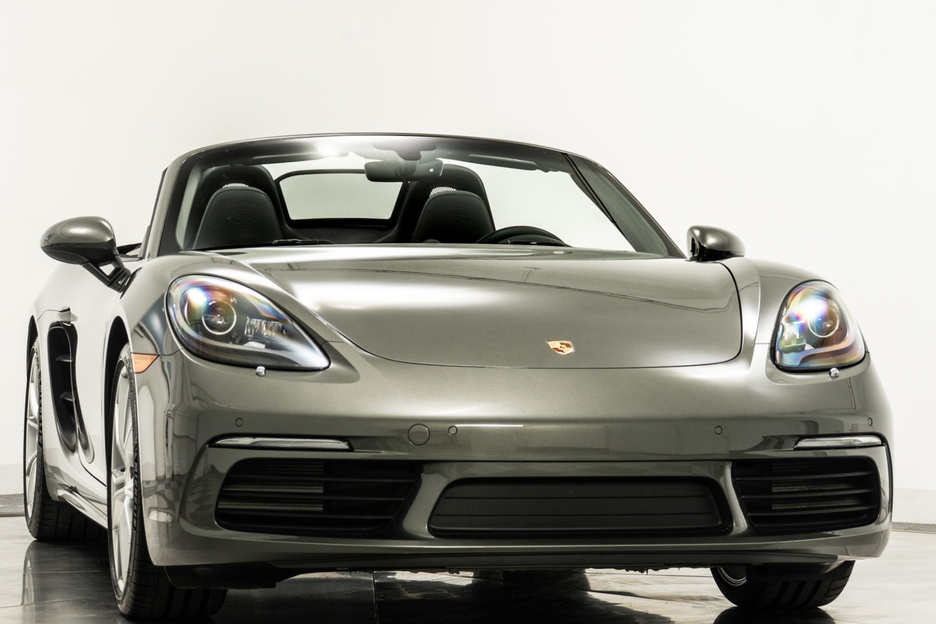 Aventurine Green Metallic 2025 Porsche 718 Boxster For Sale