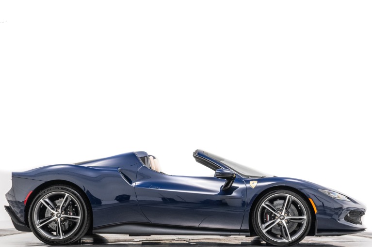 Ferrari 296 GTS -Atelier Design Build, Historical Color