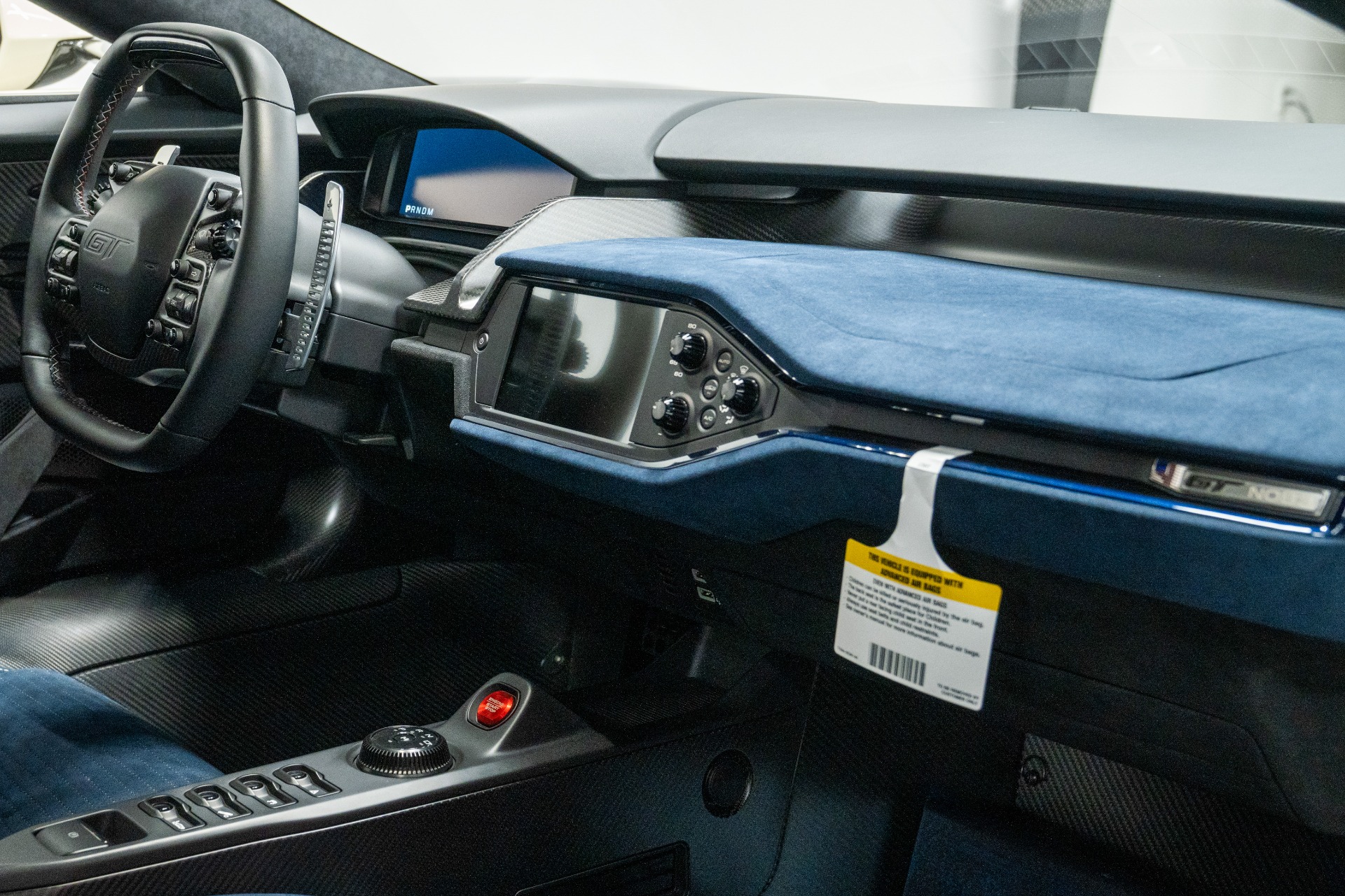 2022 Ford GT Heritage Edition photo 13