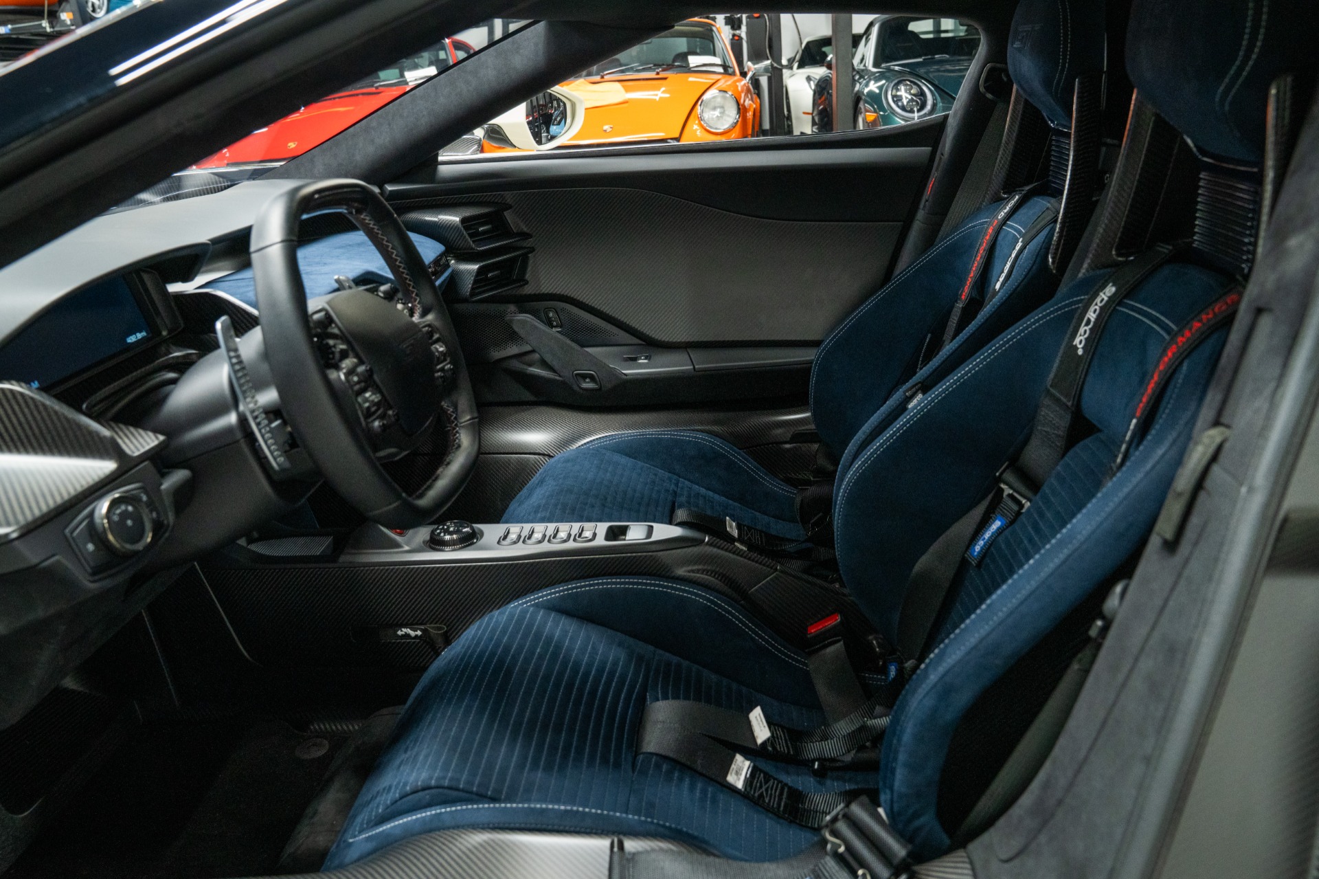 2022 Ford GT Heritage Edition photo 18