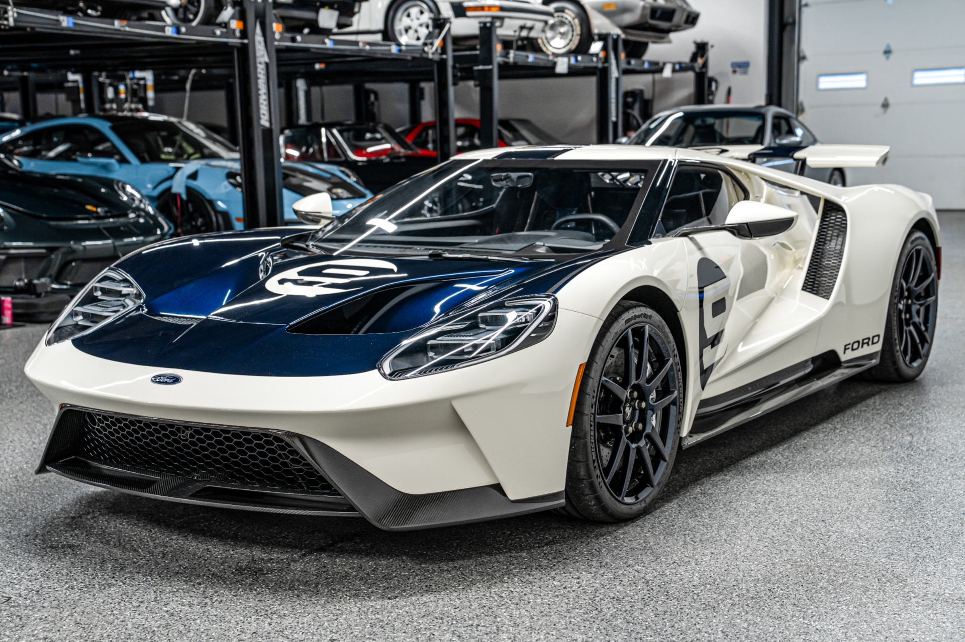 2022 Ford GT Heritage Edition photo 5