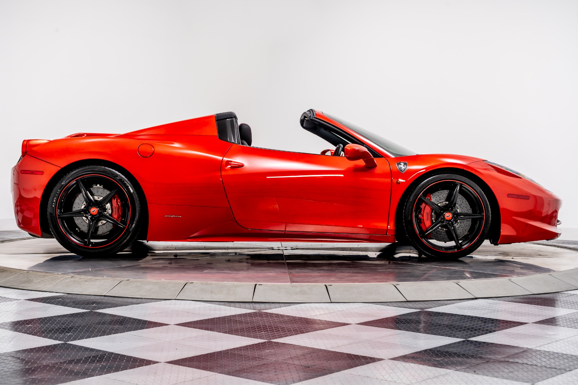 Used 2015 Ferrari 458 Spider For Sale Sold Marshall Goldman Cleveland Stock B20999