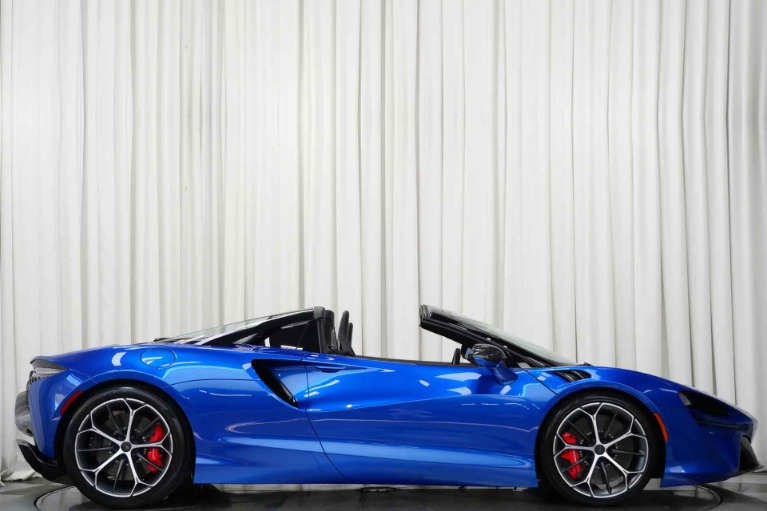 McLaren Artura Spider -Low Miles, Exterior Carbon Fiber Upgrade Pack, Sports Exhaust