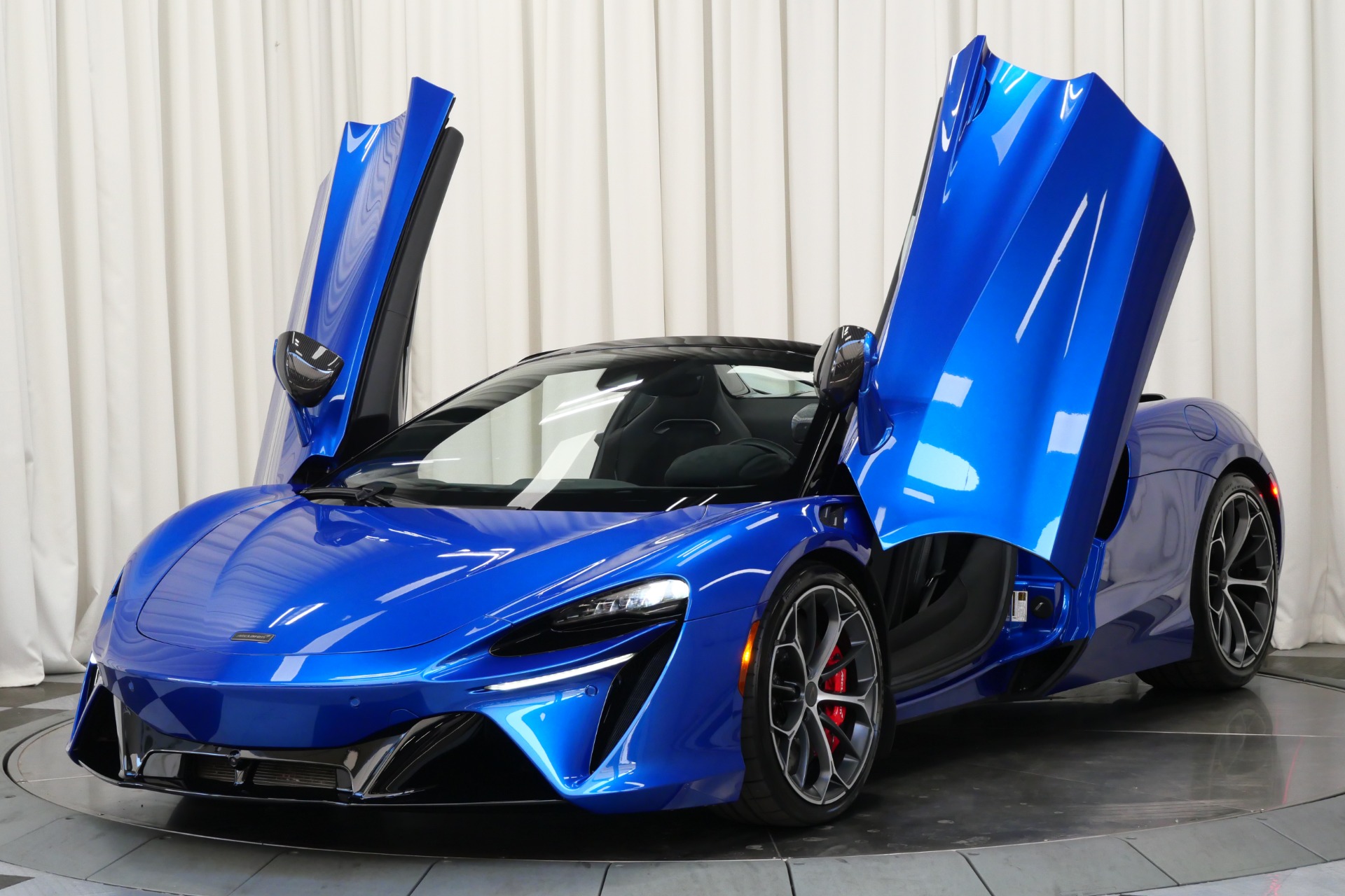 McLaren Artura Spider -Low Miles, Exterior Carbon Fiber Upgrade Pack, Sports Exhaust